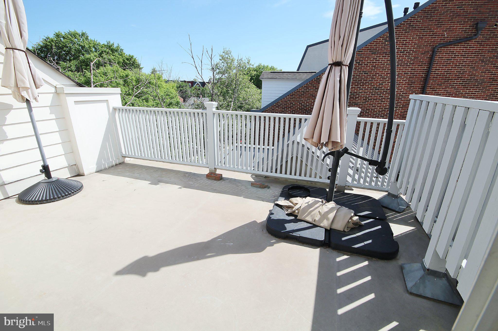 CHATHAM SQUARE - Residential