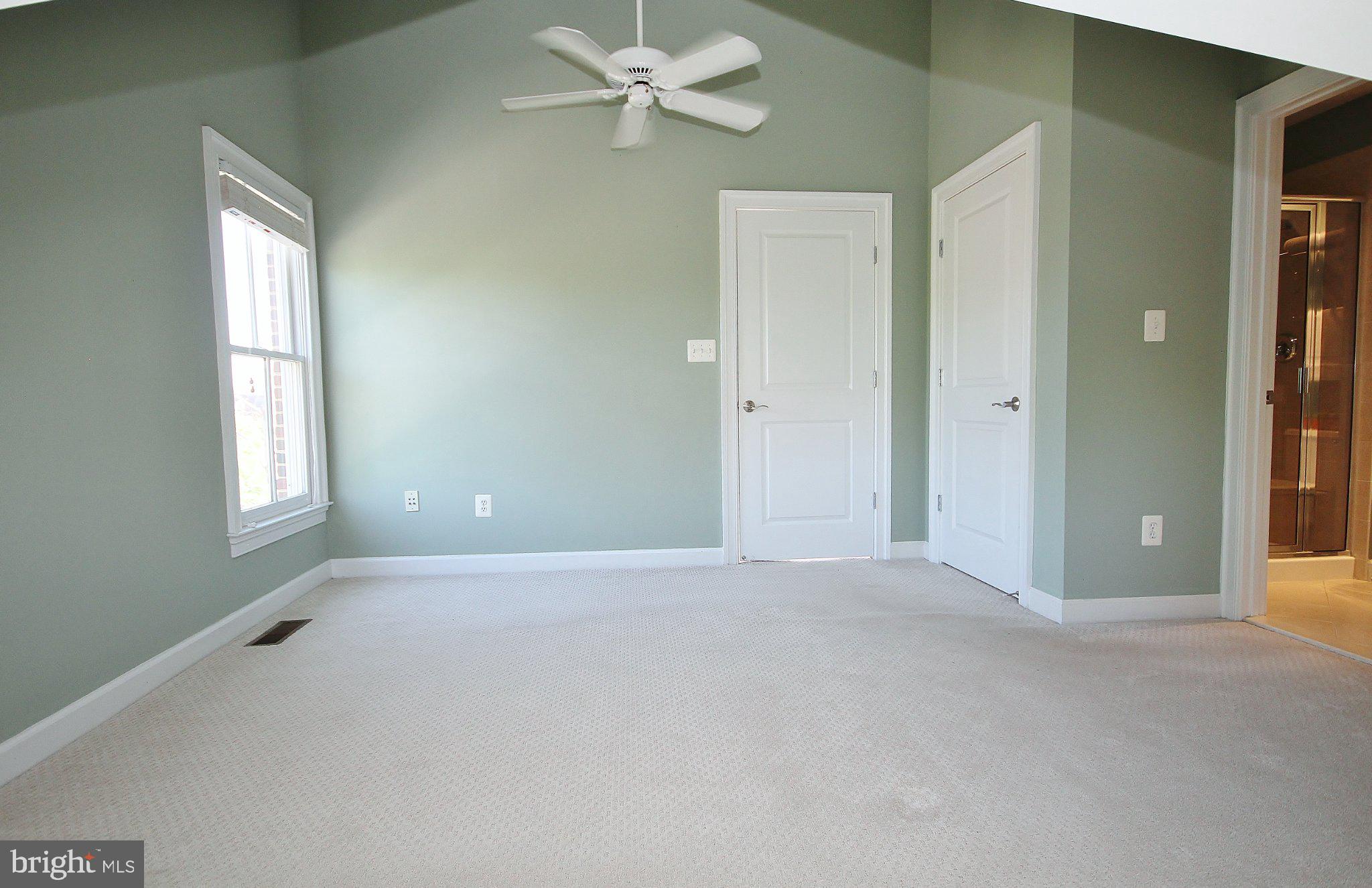 CHATHAM SQUARE - Residential