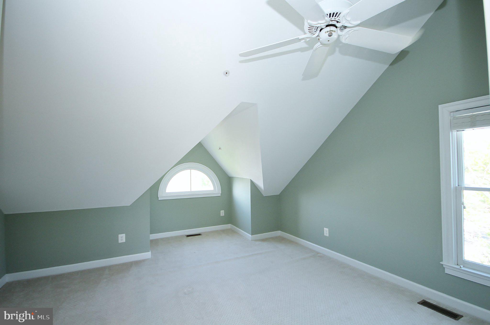 CHATHAM SQUARE - Residential
