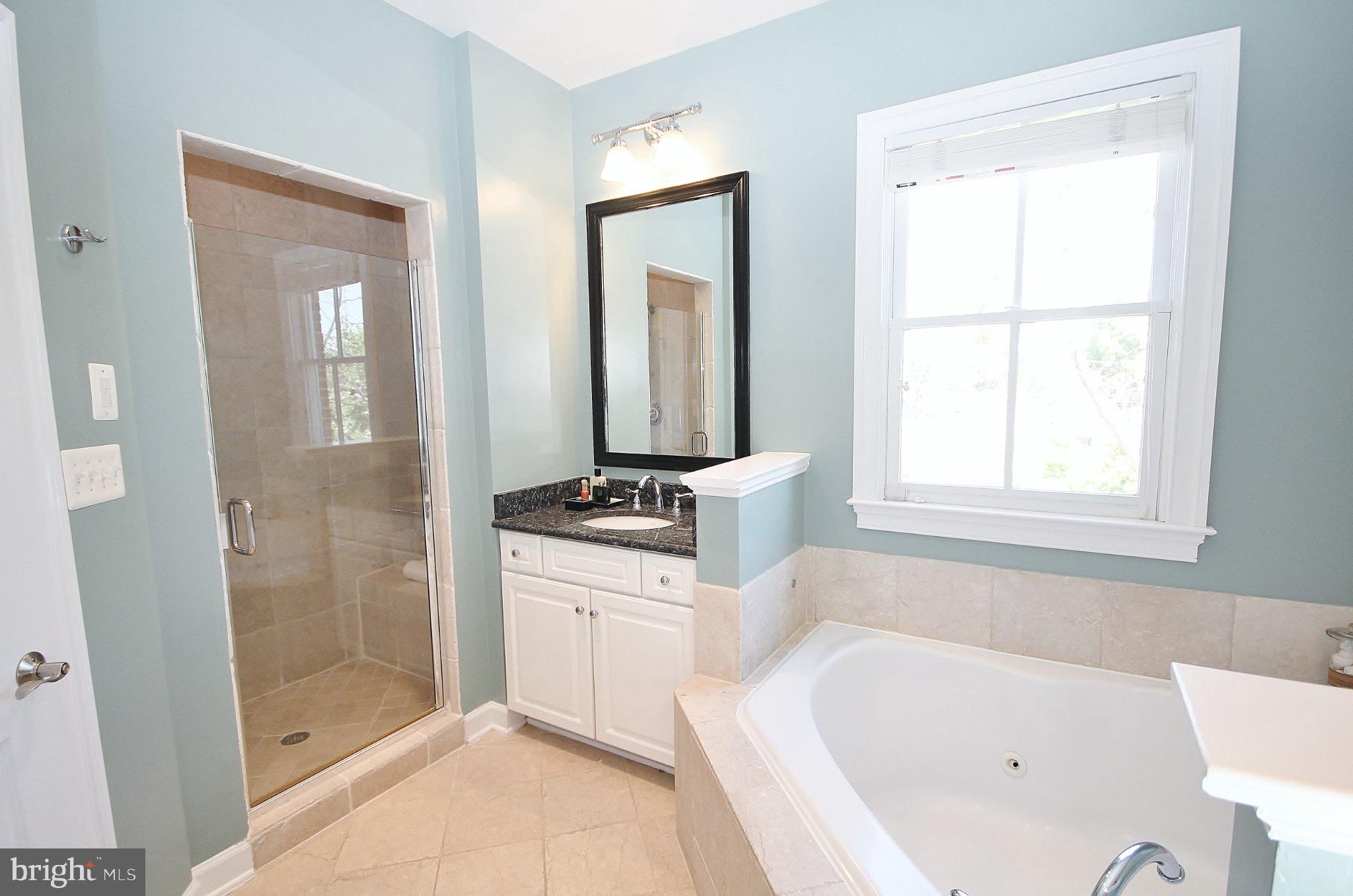 CHATHAM SQUARE - Residential