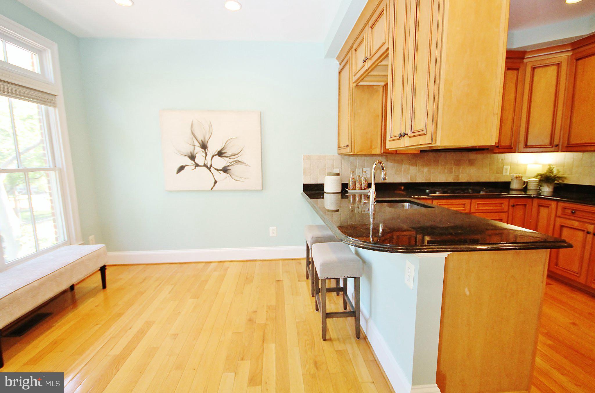 CHATHAM SQUARE - Residential