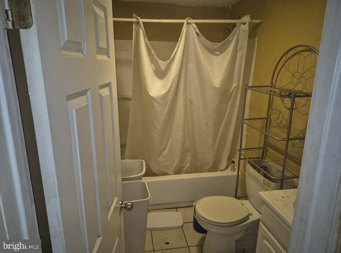 BALTIMORE HIGHLANDS - Residential