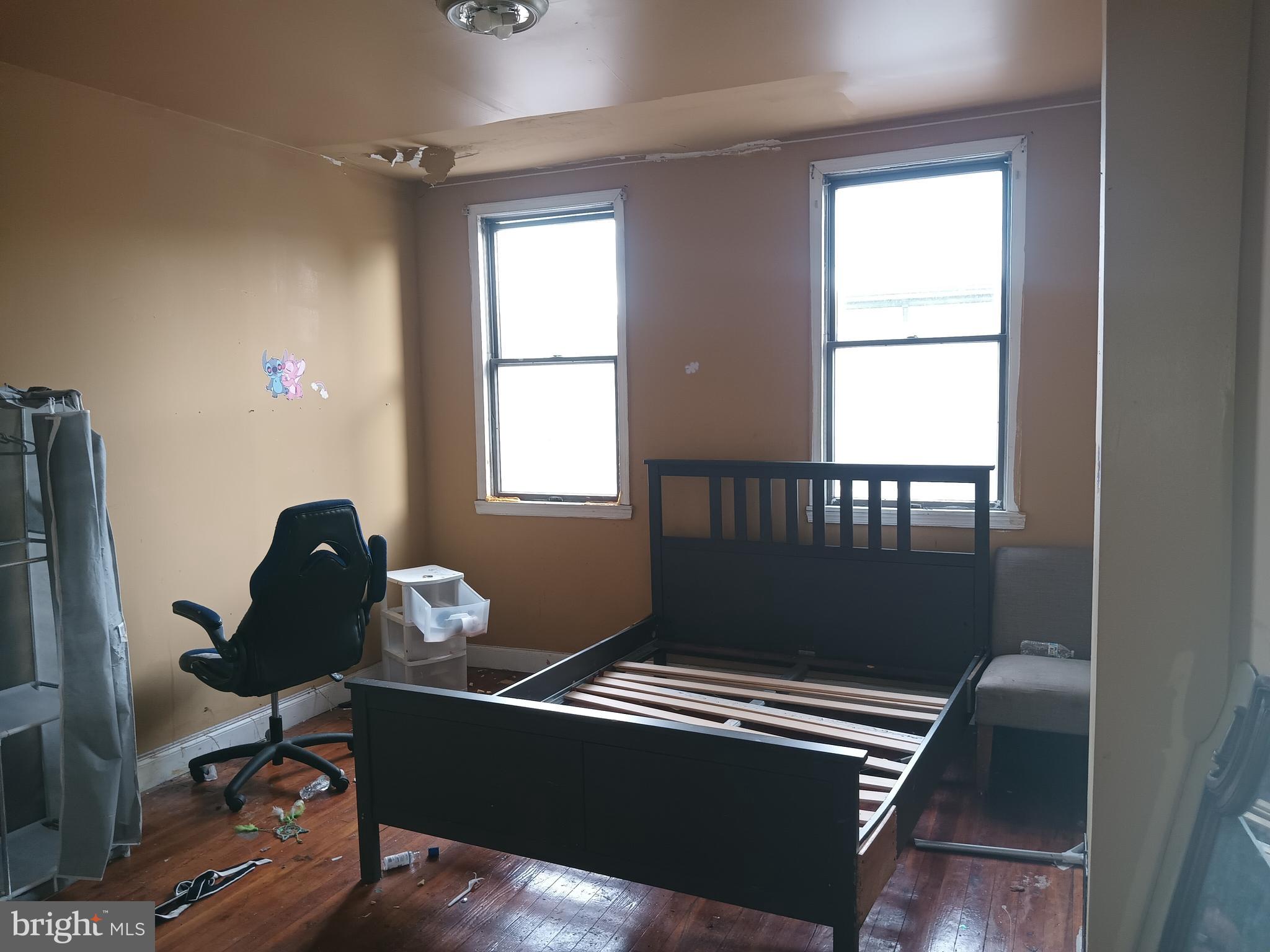 BALTIMORE HIGHLANDS - Residential