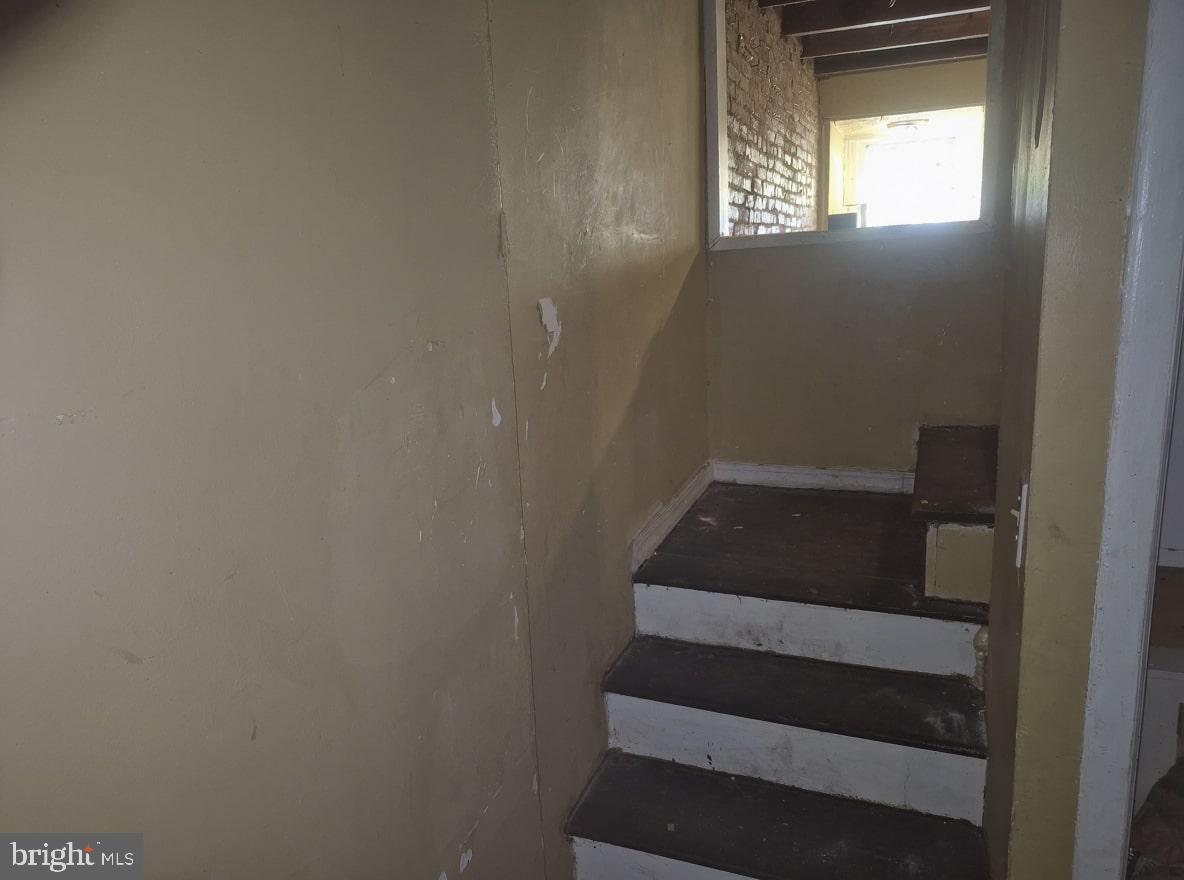 BALTIMORE HIGHLANDS - Residential