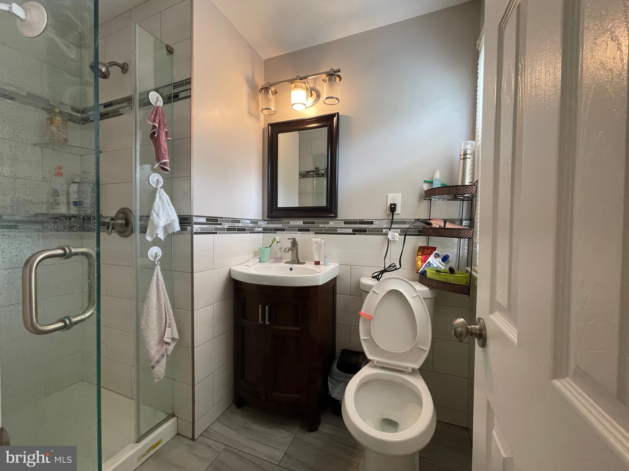 BUSTLETON - Residential