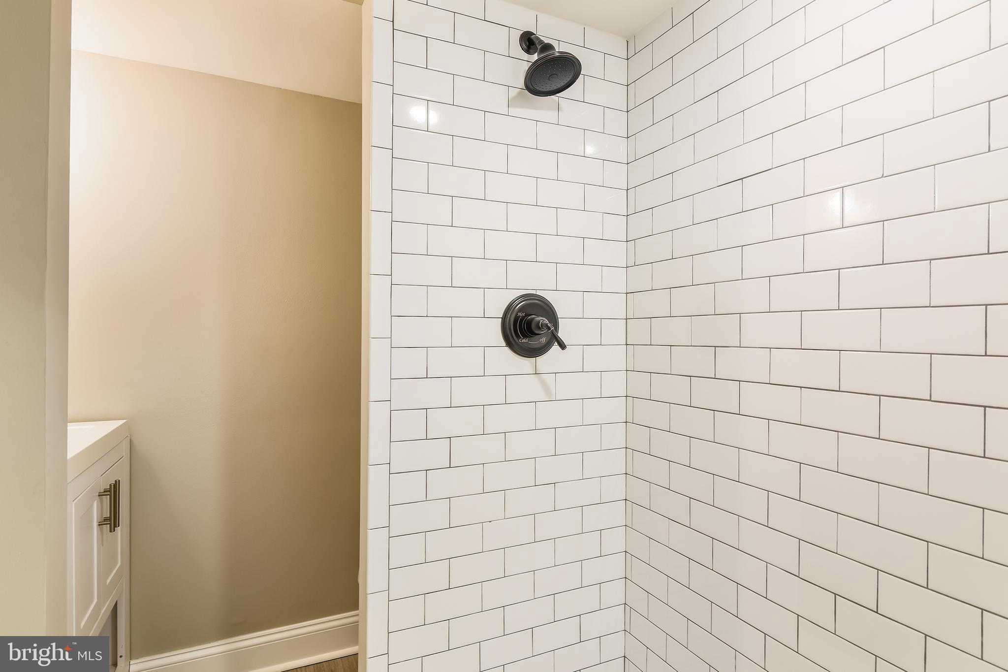 FAIRWINDS ON SEVERN - Residential