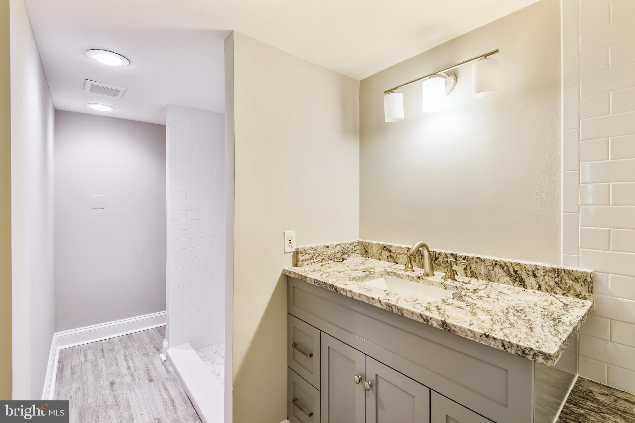 FAIRWINDS ON SEVERN - Residential