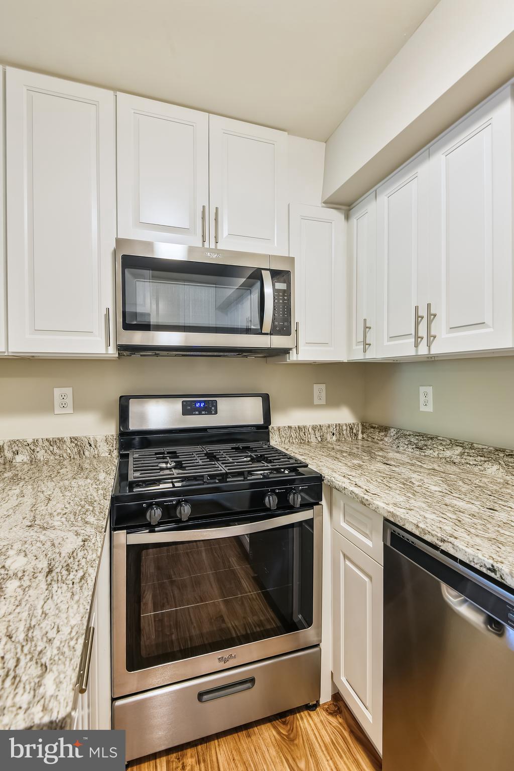 FAIRWINDS ON SEVERN - Residential