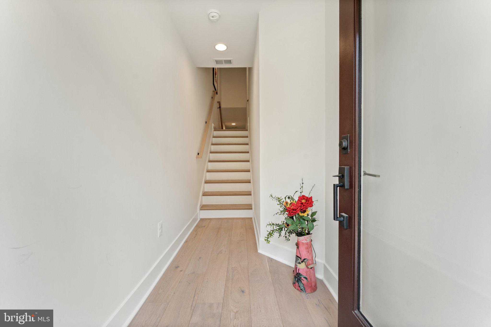 3546 SUTTON HEIGHTS CIRCLE