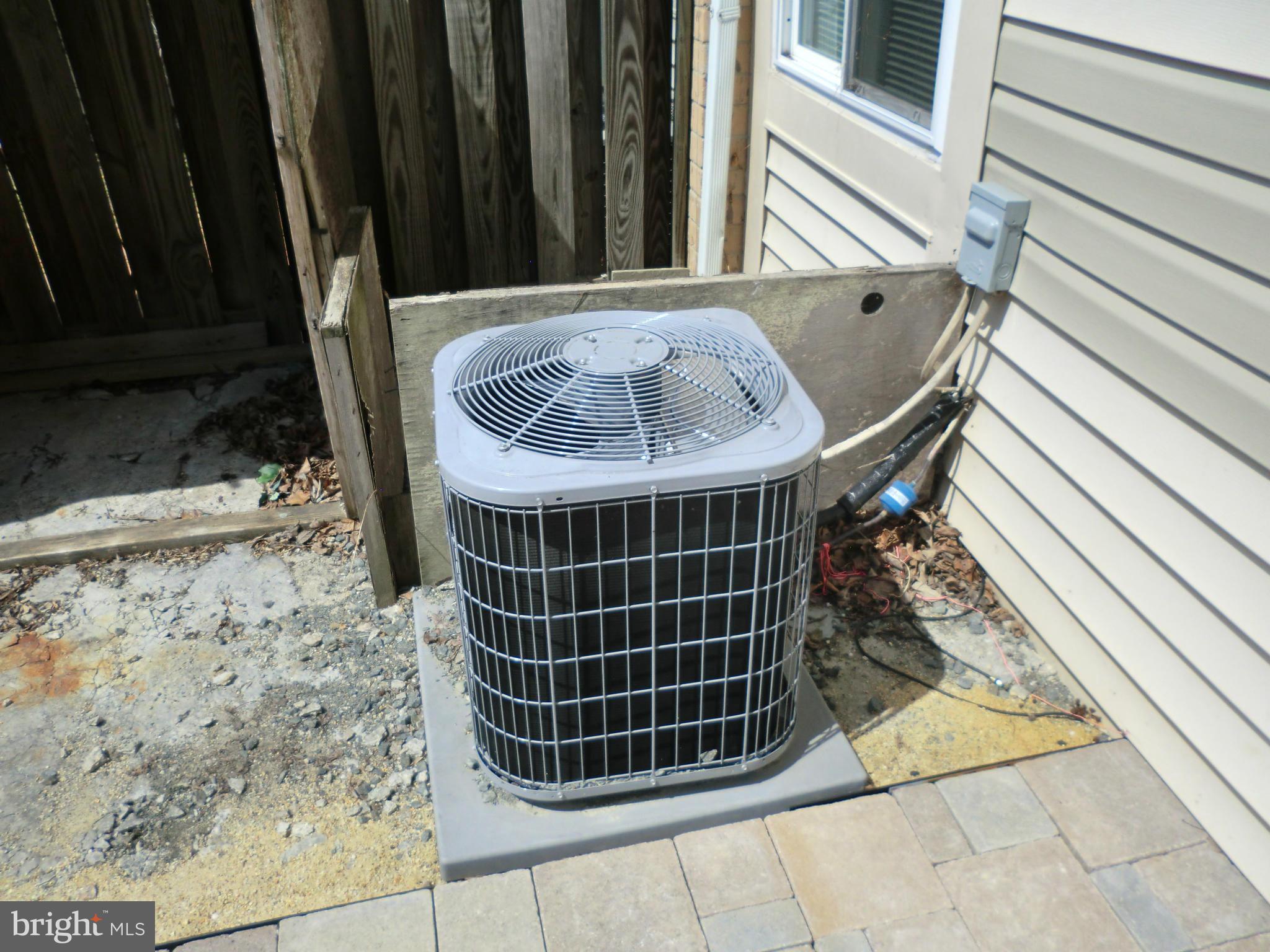 REFLECTION LAKE - Residential