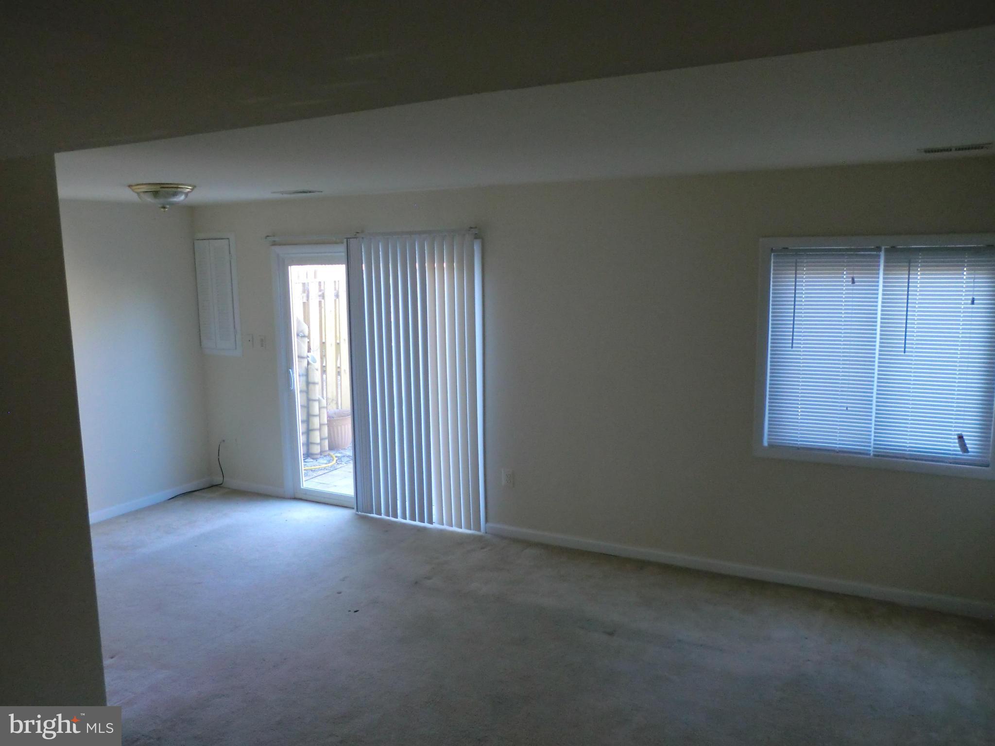 REFLECTION LAKE - Residential