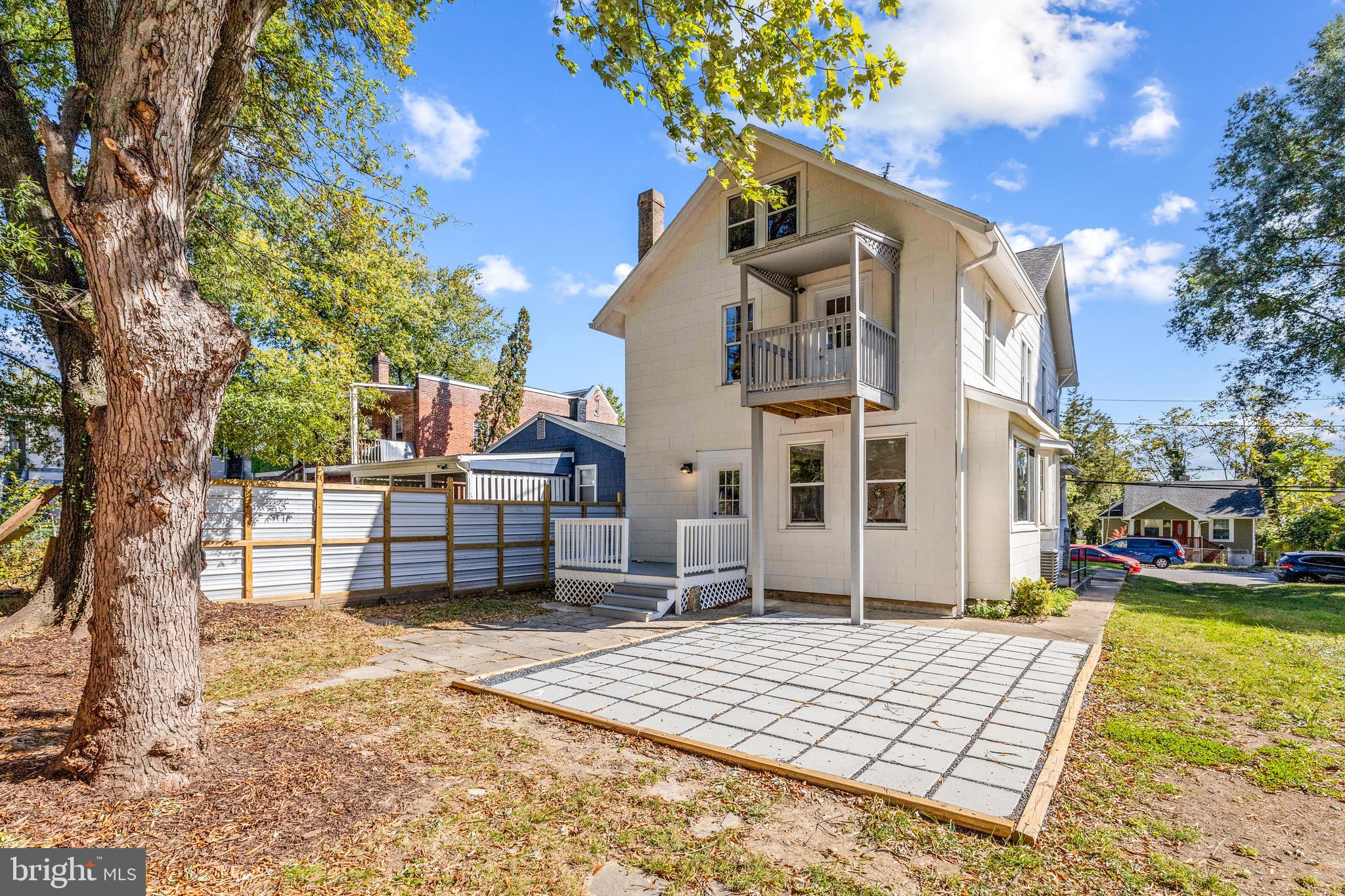 COTTAGE CITY - Residential