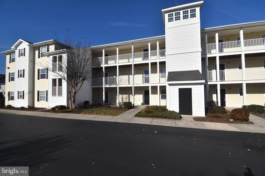 Welcome to the Villages of Millwood! This beautifully maintained 2 bedroom, 2 bathroom unit offers comfort, convenience, and peaceful pond views. Step inside to a spacious, light filled living area that flows seamlessly into an open concept kitchen, perfect for entertaining or everyday living. Enjoy the added convenience of an in-unit washer and dryer, as well as a screened in balcony overlooking a large, serene pond. An ideal spot for morning coffee or relaxing evenings. With its thoughtful layout and tranquil setting, this home combines modern living with natural beauty. Don’t miss your chance to make this inviting property yours!