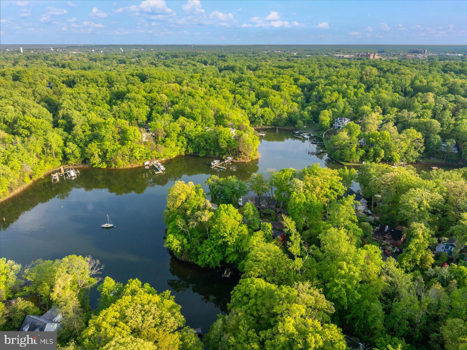EPPING FOREST - Residential