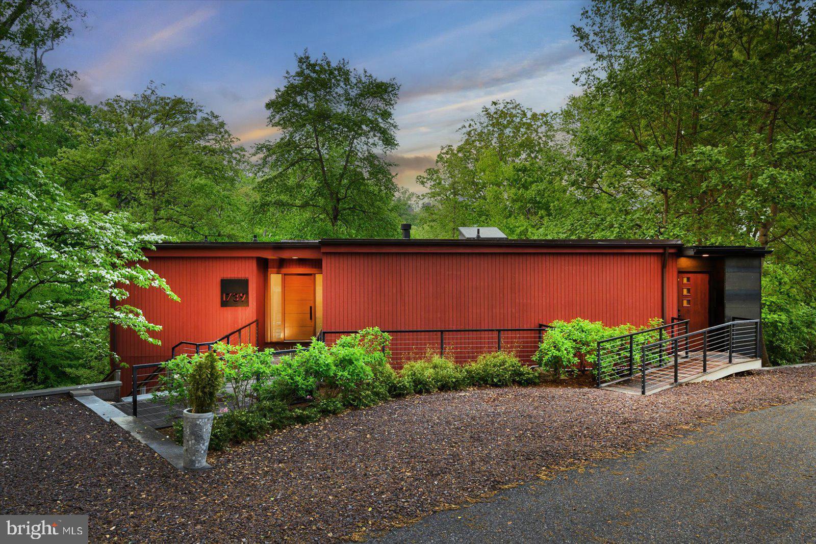 EPPING FOREST - Residential