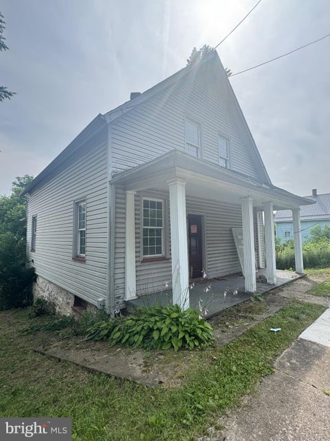 Homes For Sale - 199 Iron Street<br/> JOHNSTOWN, PA 15906