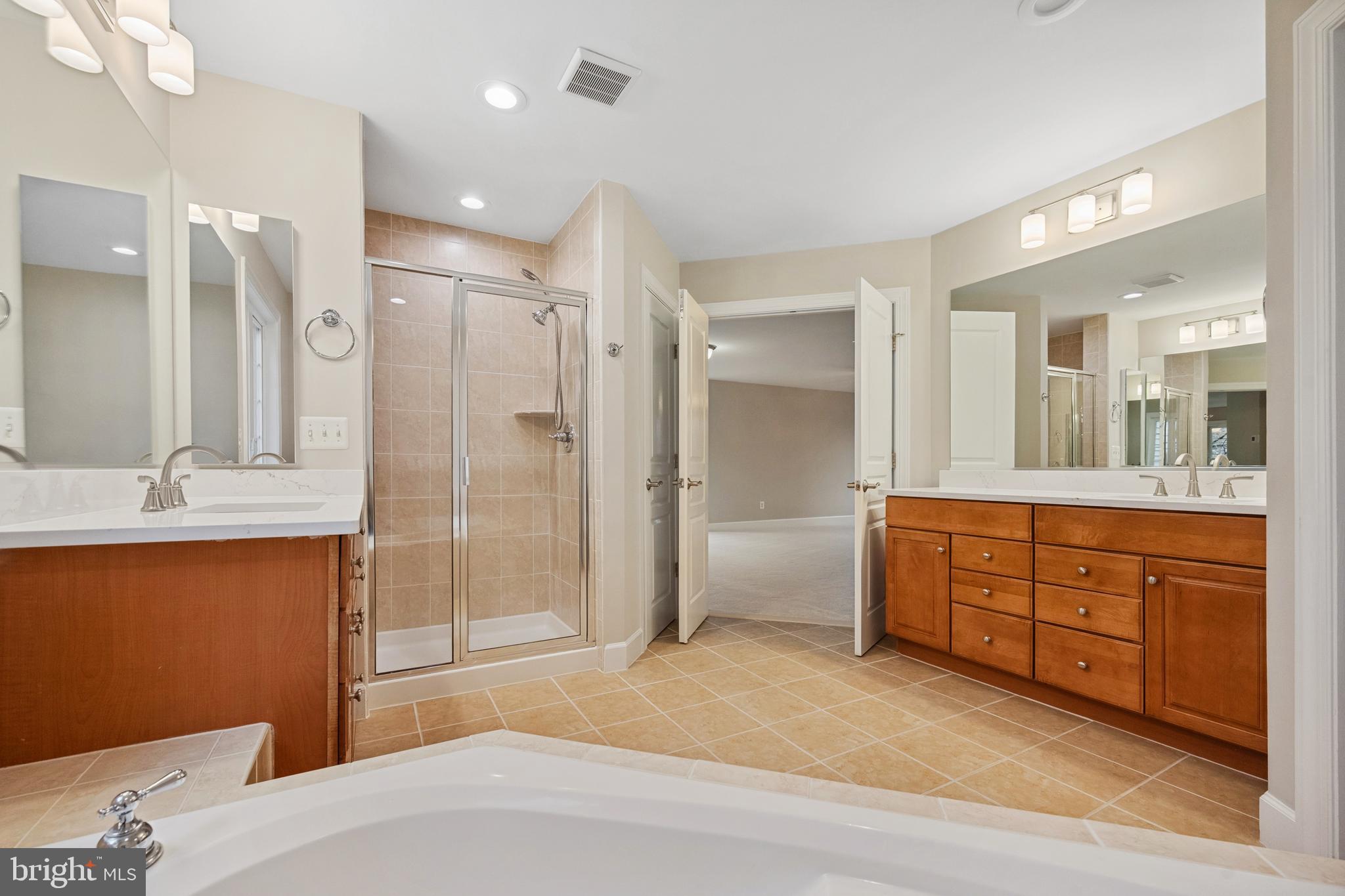 BELL MANOR ESTATES - Residential