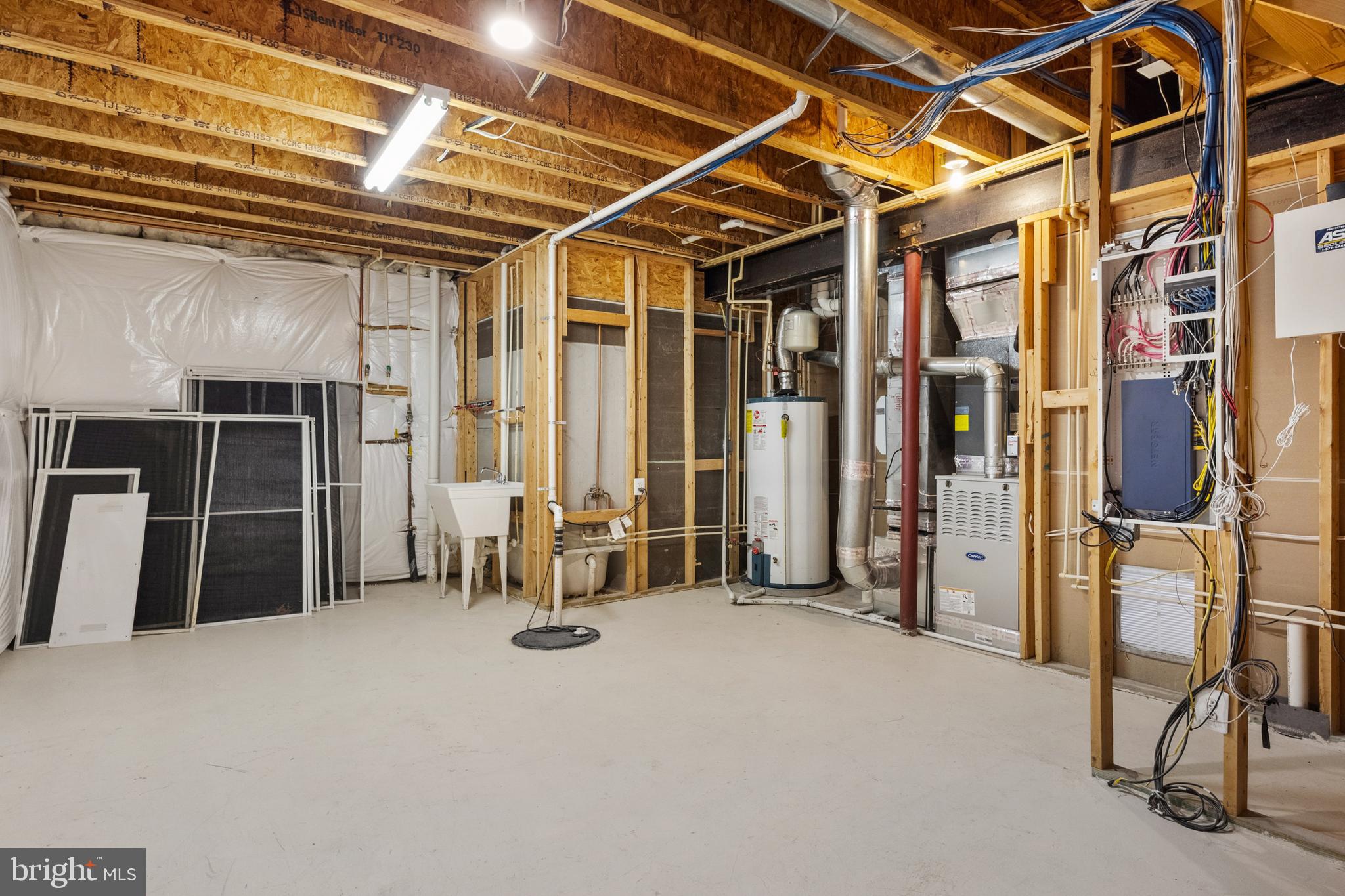 BELL MANOR ESTATES - Residential