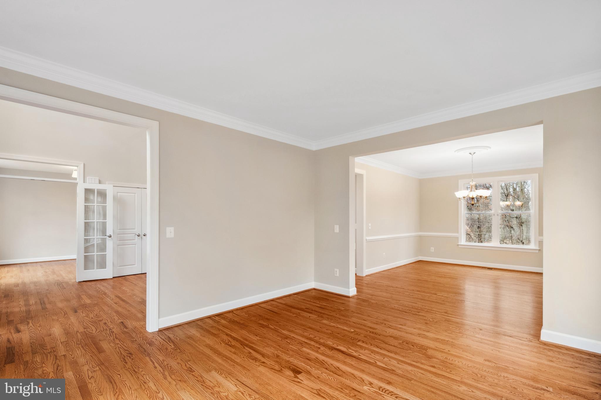 BELL MANOR ESTATES - Residential