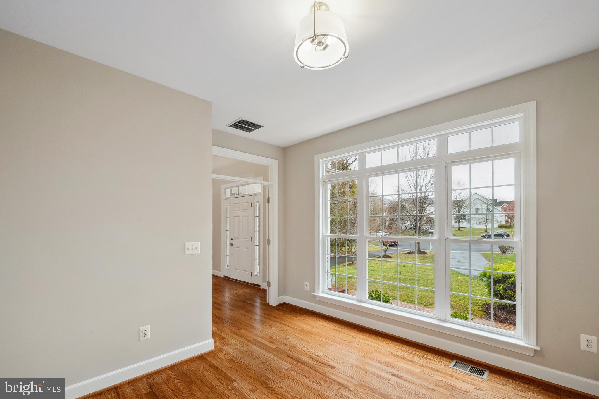 BELL MANOR ESTATES - Residential