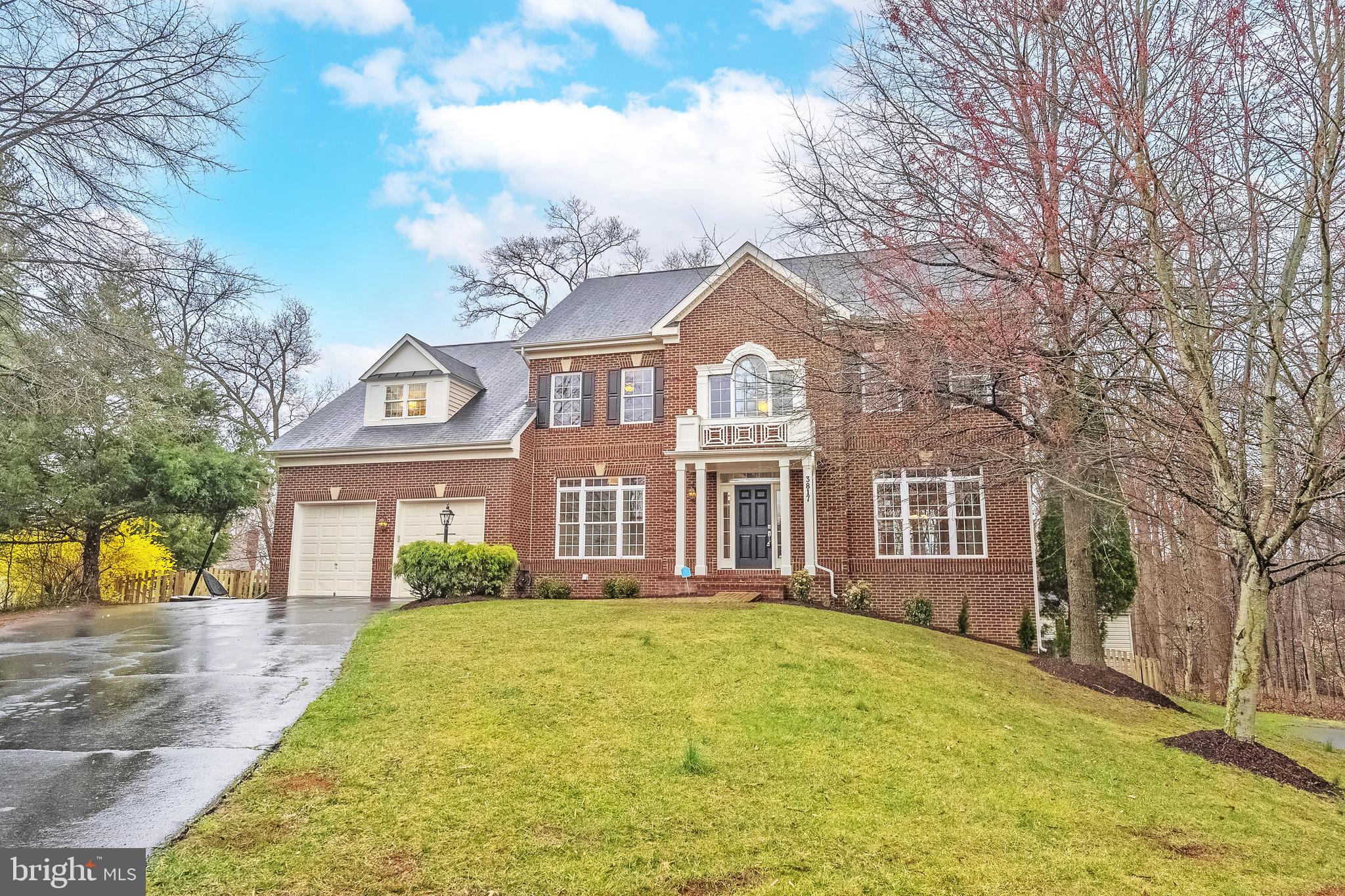 BELL MANOR ESTATES - Residential