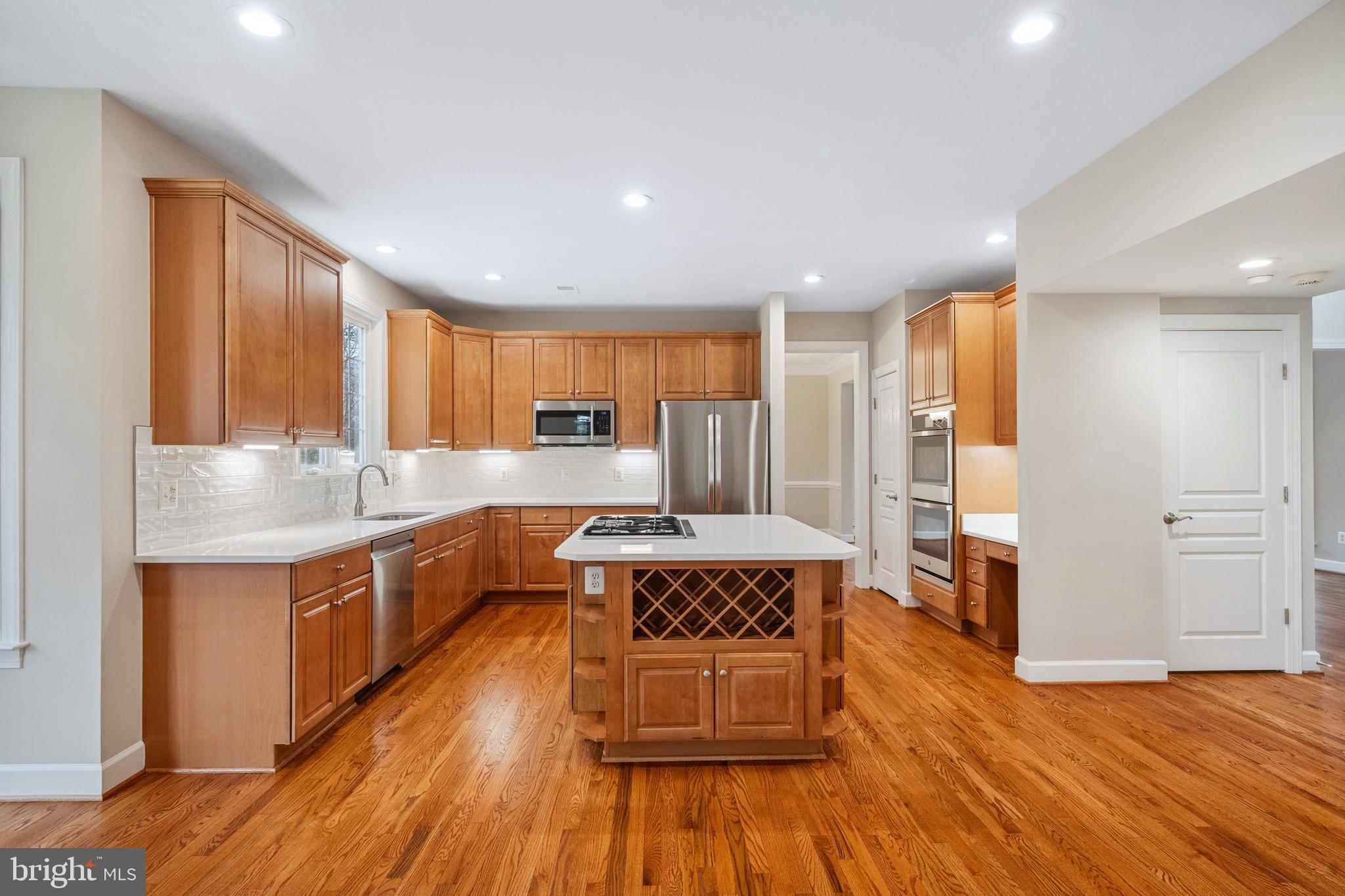 BELL MANOR ESTATES - Residential