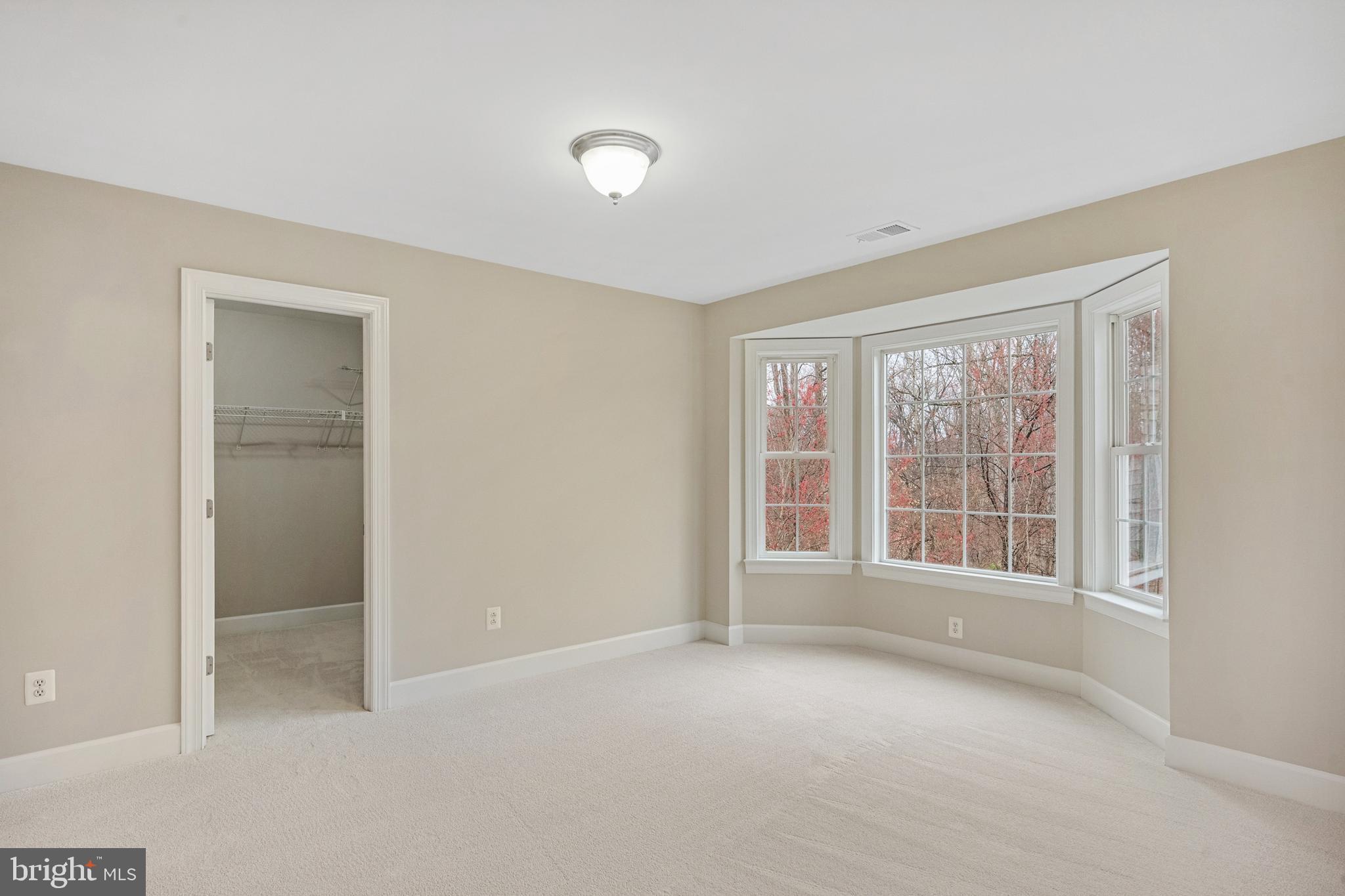 BELL MANOR ESTATES - Residential