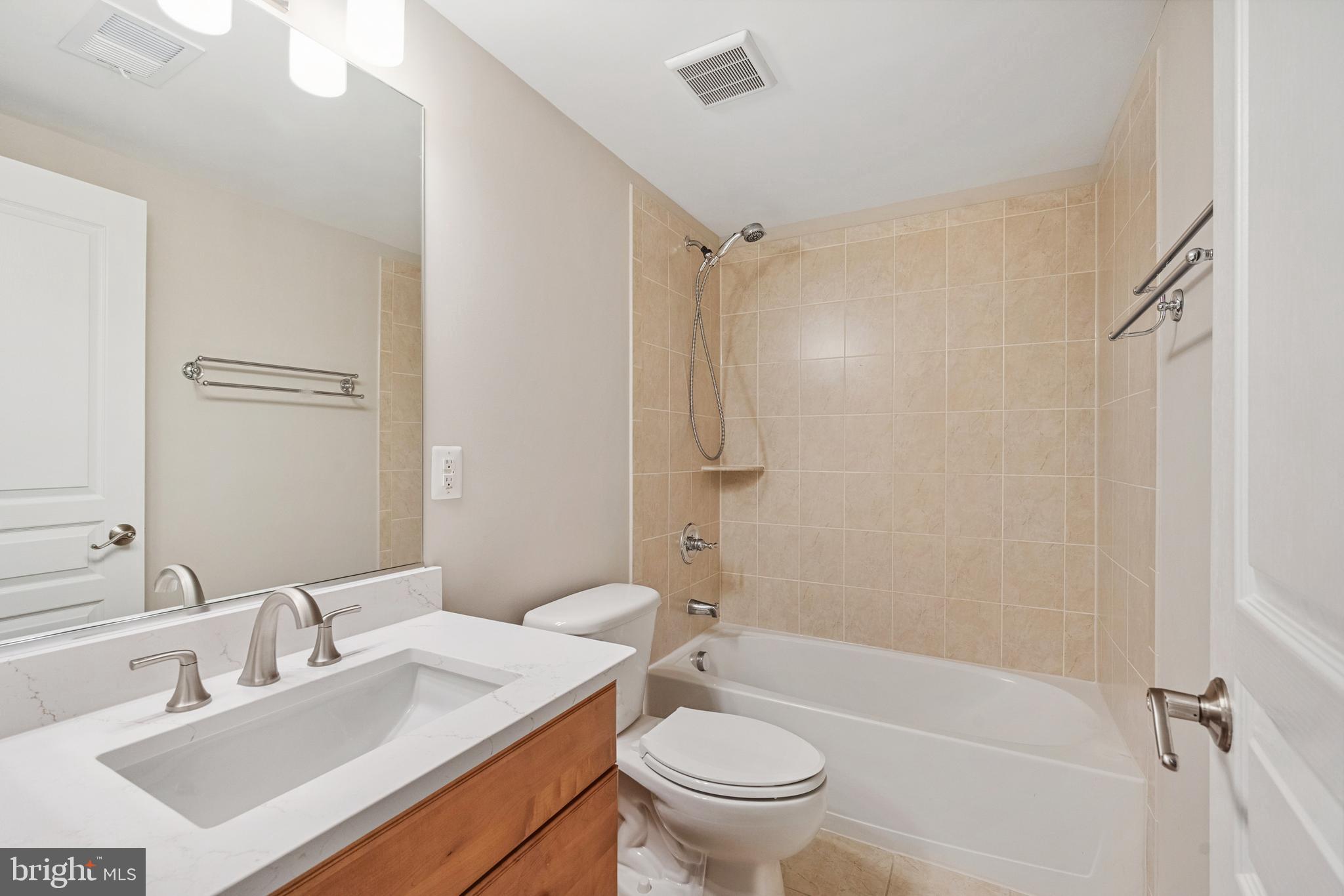 BELL MANOR ESTATES - Residential