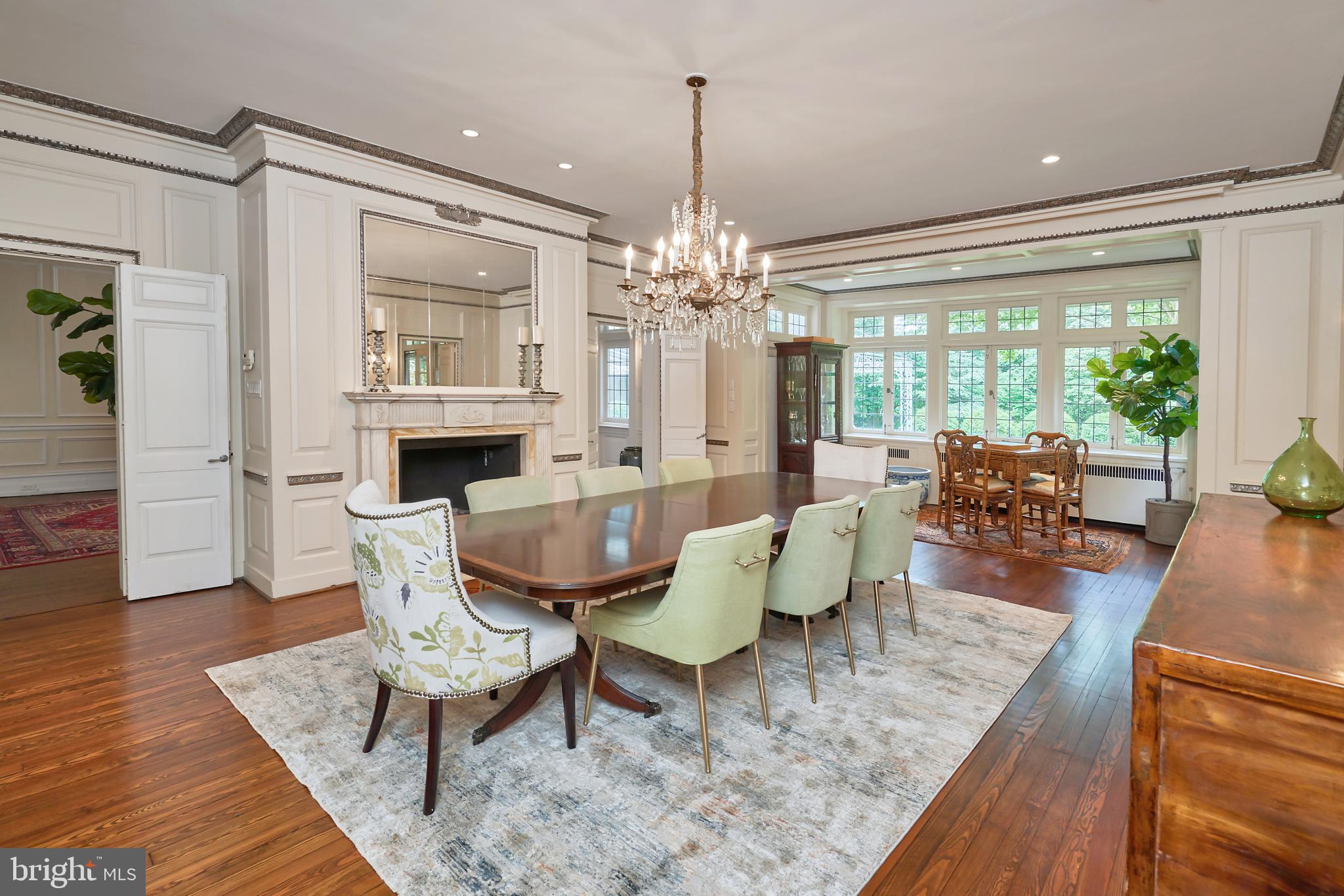 CHESTNUT HILL - Residential