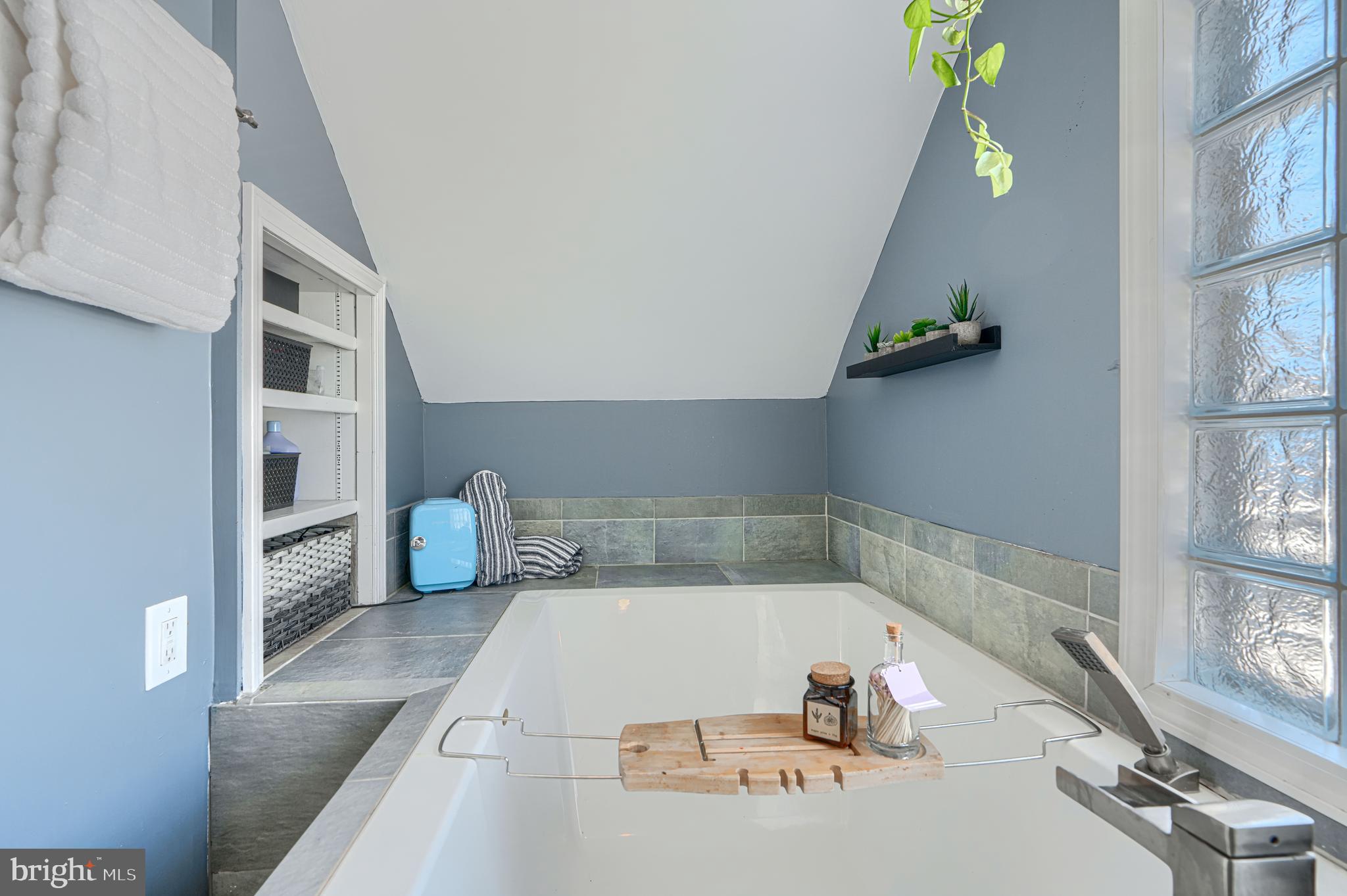 MILLER - Residential