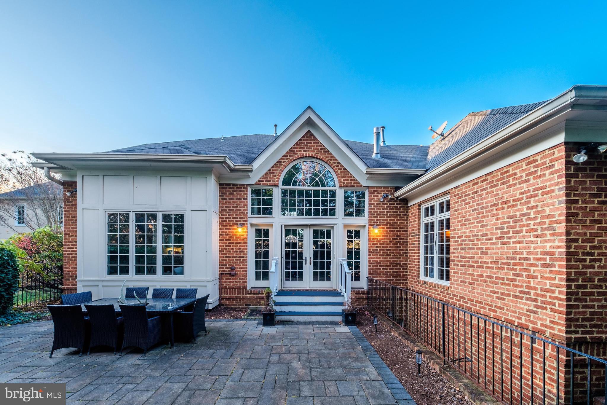 MAPLEWOOD - Residential