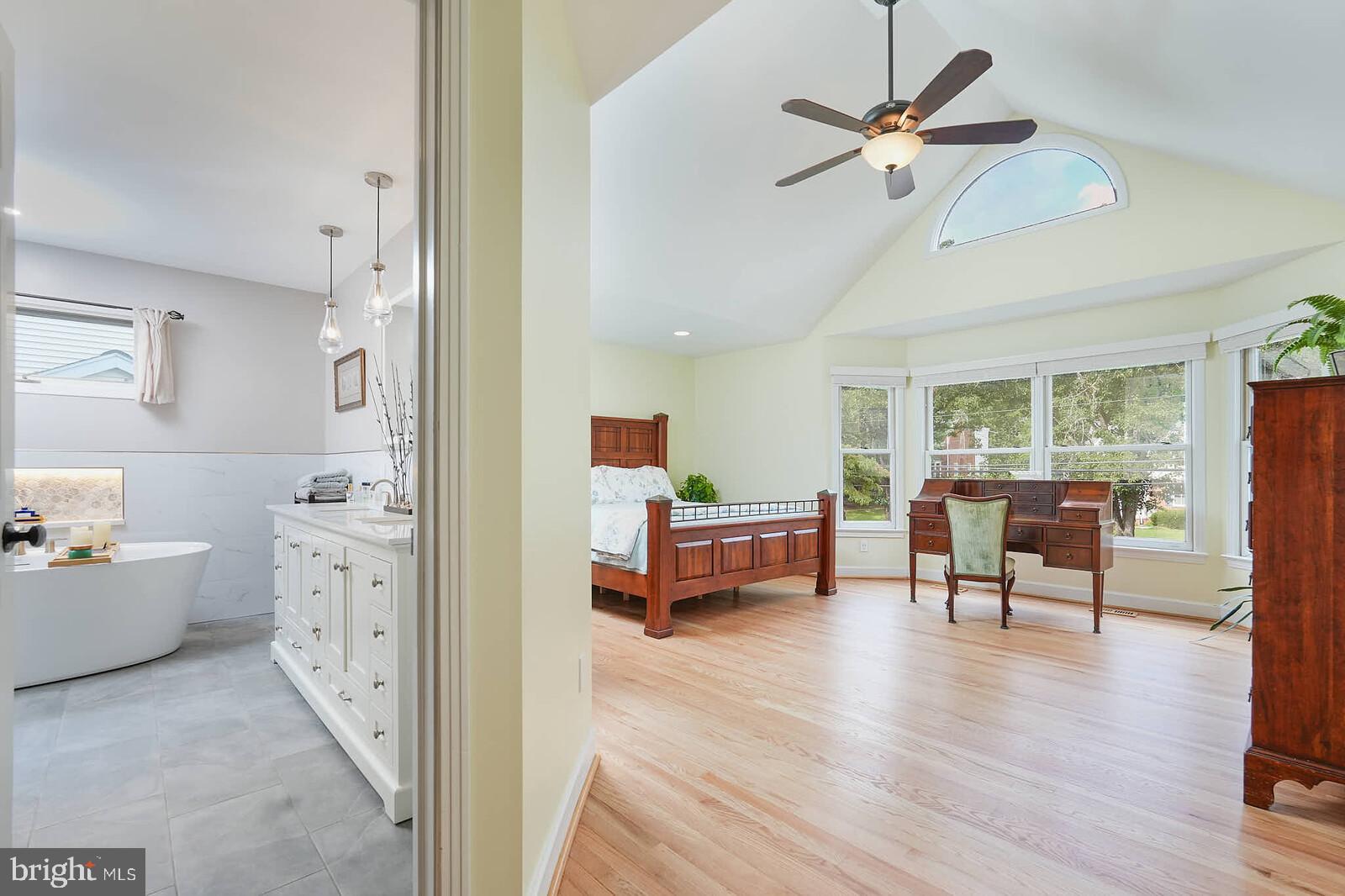 WOODSIDE FOREST - Residential