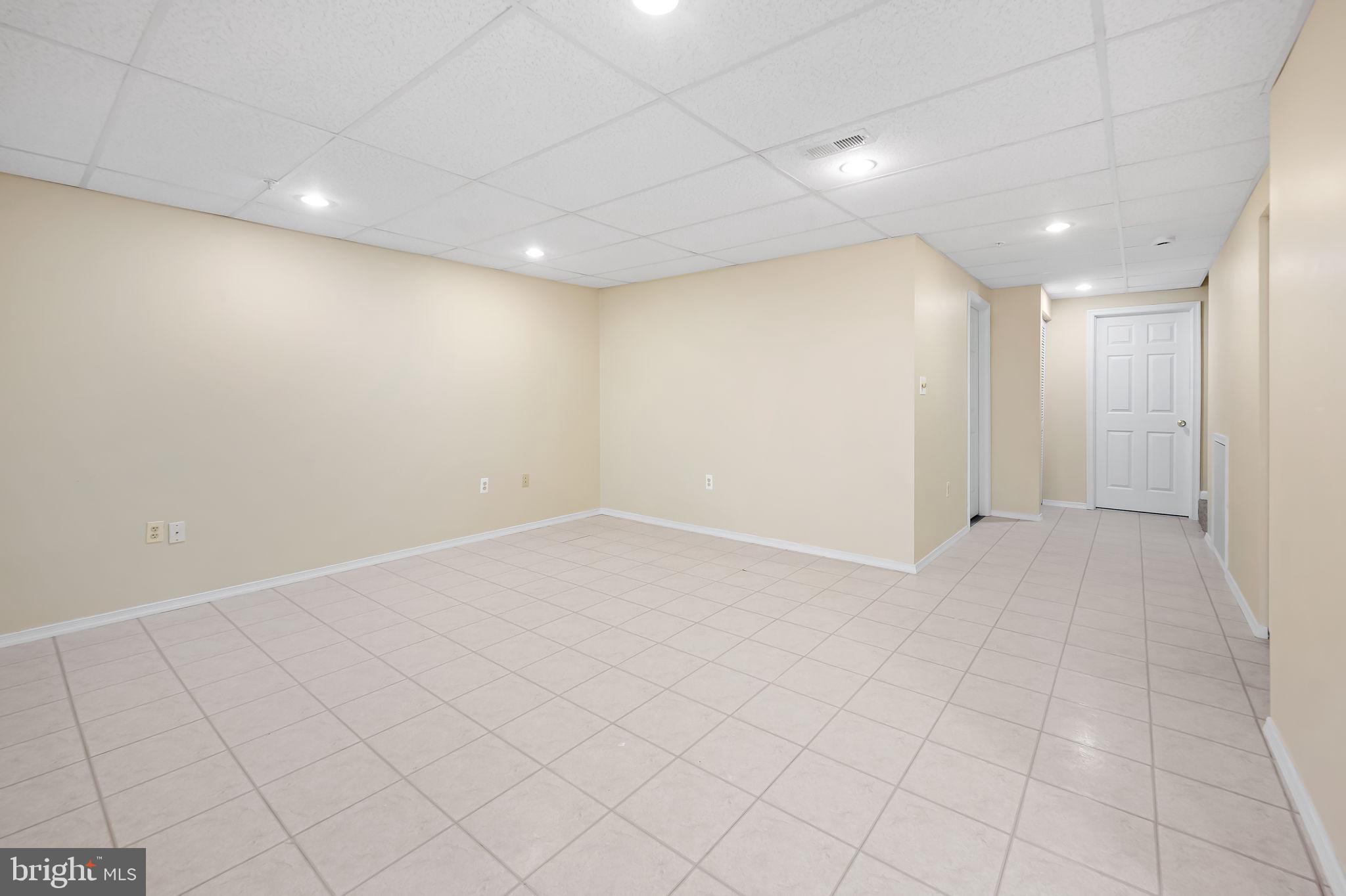 OAK HURST - Residential