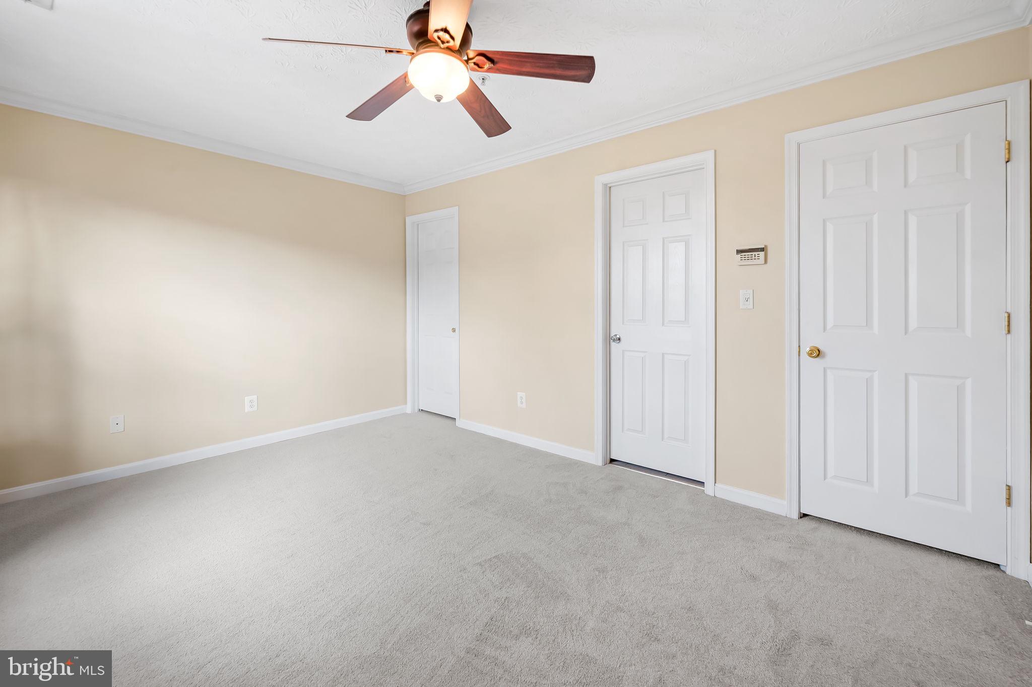 OAK HURST - Residential