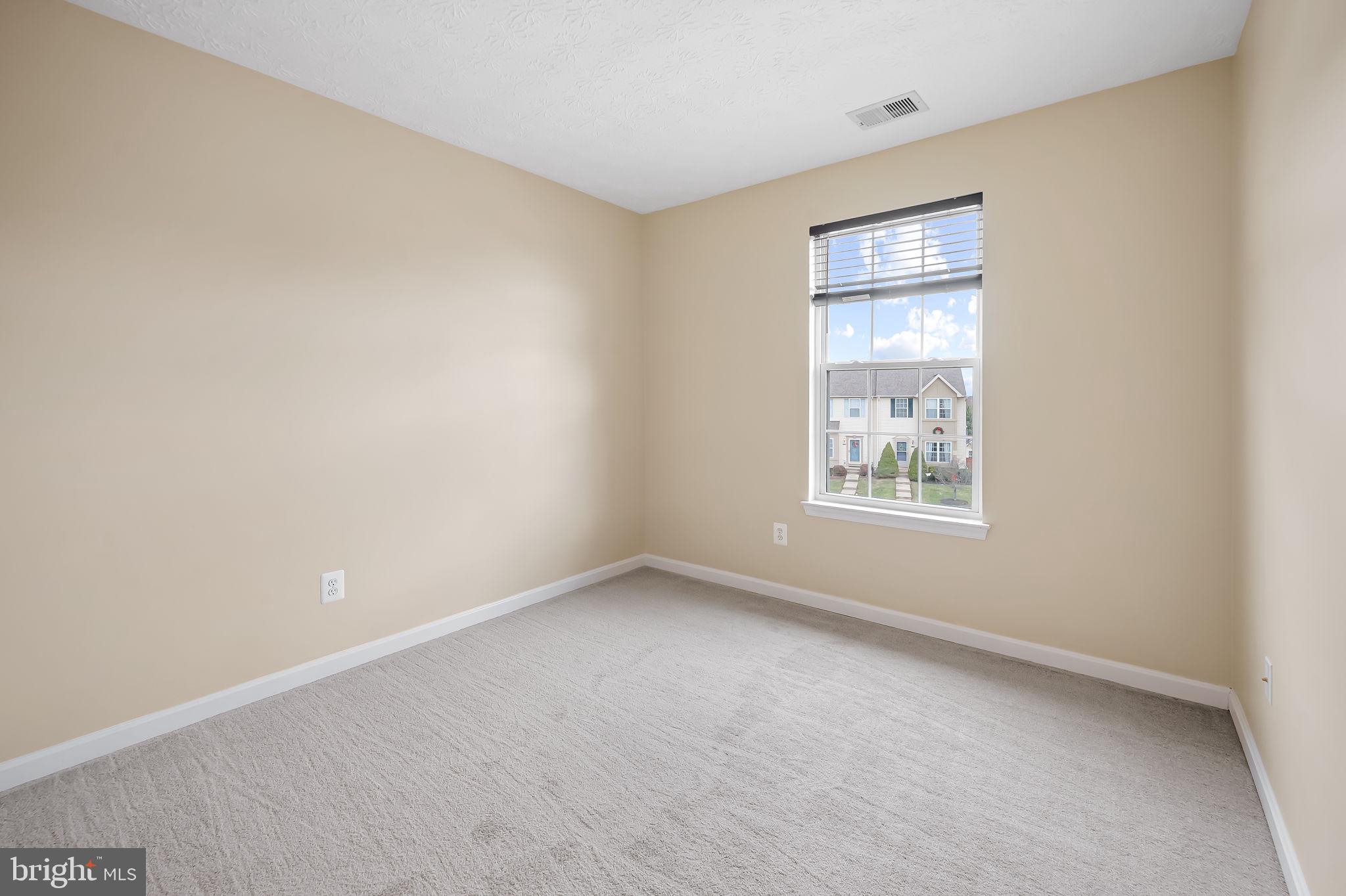 OAK HURST - Residential