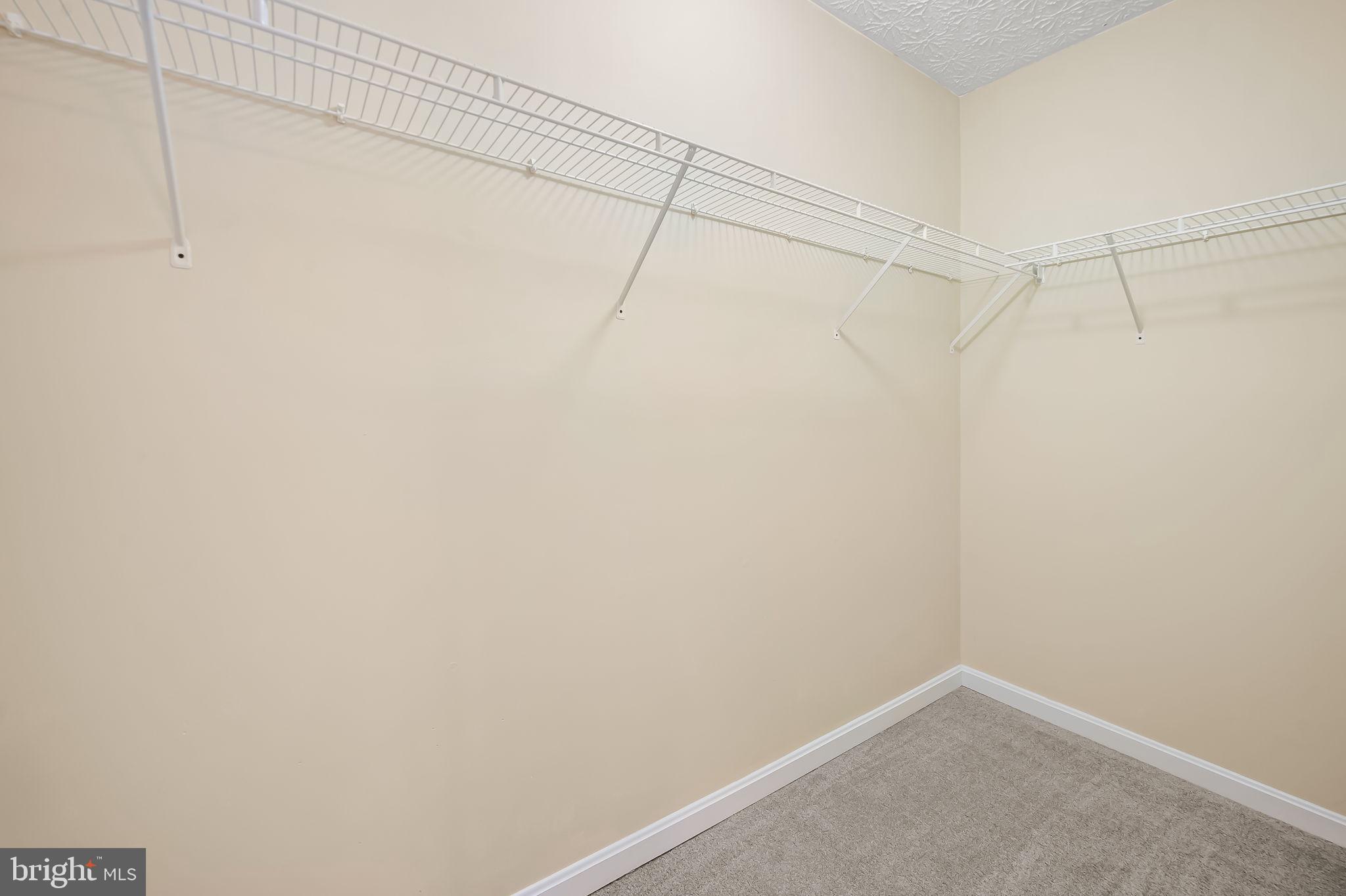 OAK HURST - Residential