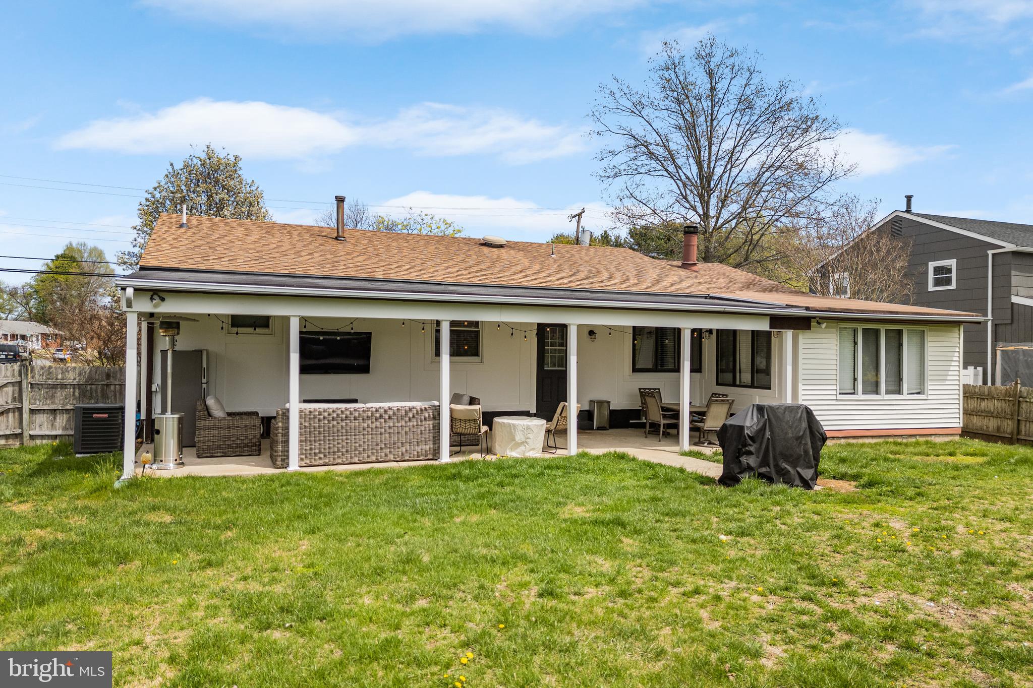 300 WESTMINSTER BOULEVARD