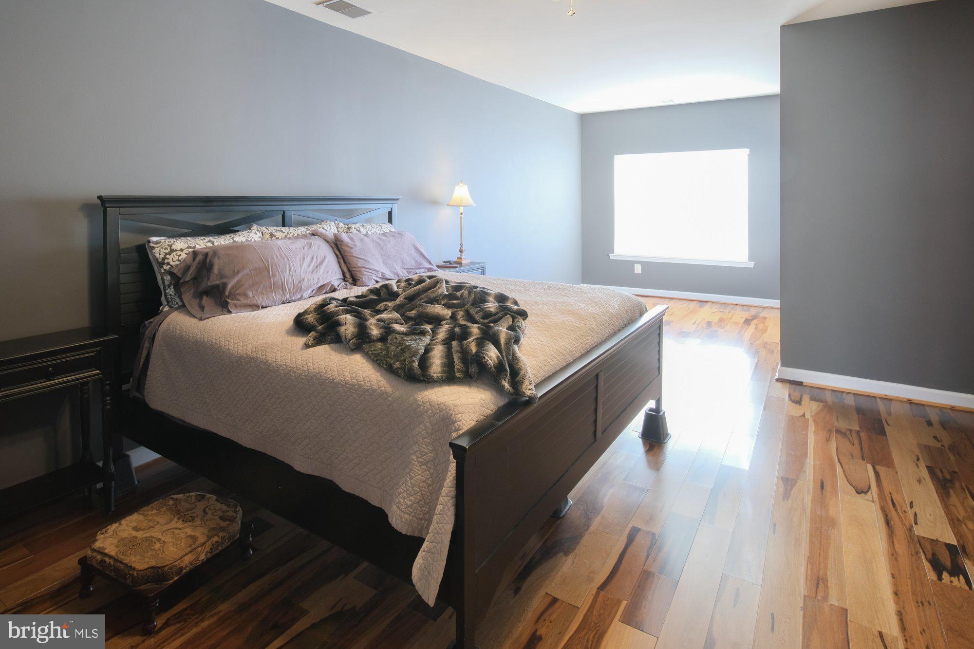 GROVE AT HUNTLEY MEADOWS - Residential Lease