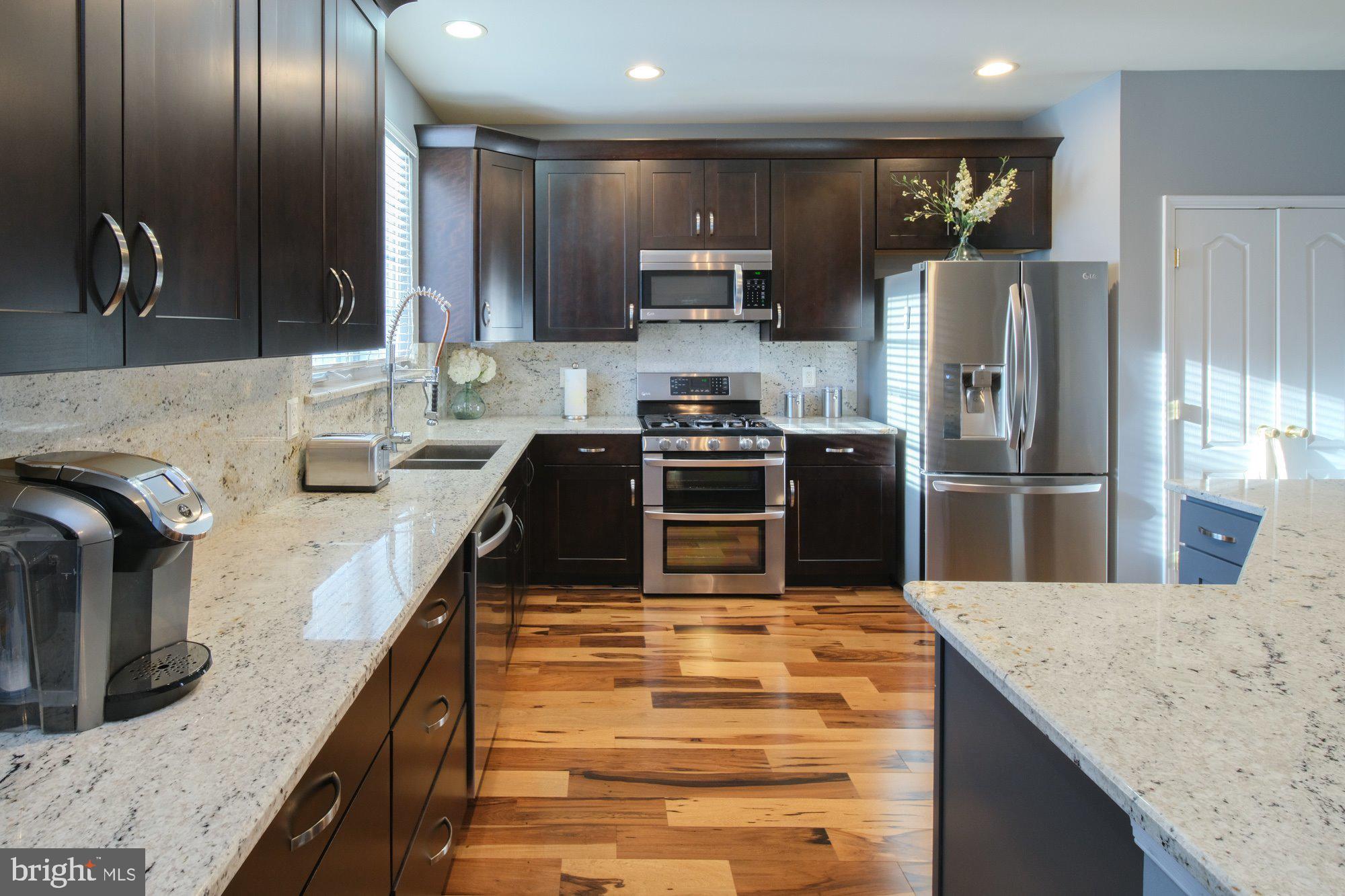 GROVE AT HUNTLEY MEADOWS - Residential Lease