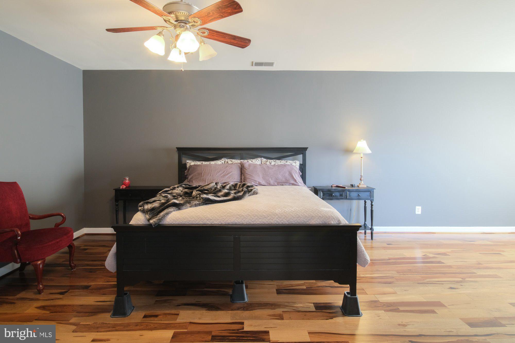 GROVE AT HUNTLEY MEADOWS - Residential Lease