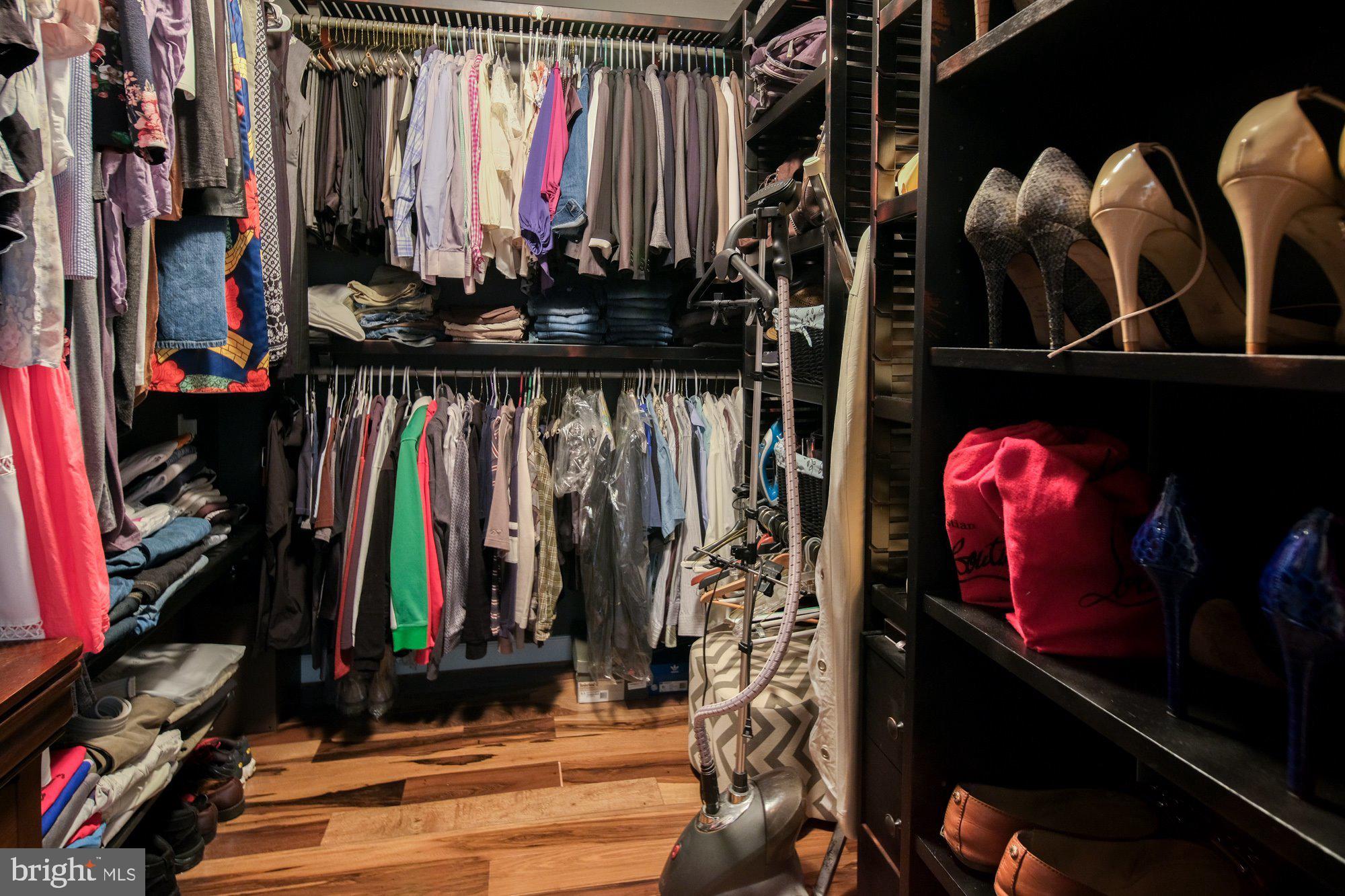 GROVE AT HUNTLEY MEADOWS - Residential Lease