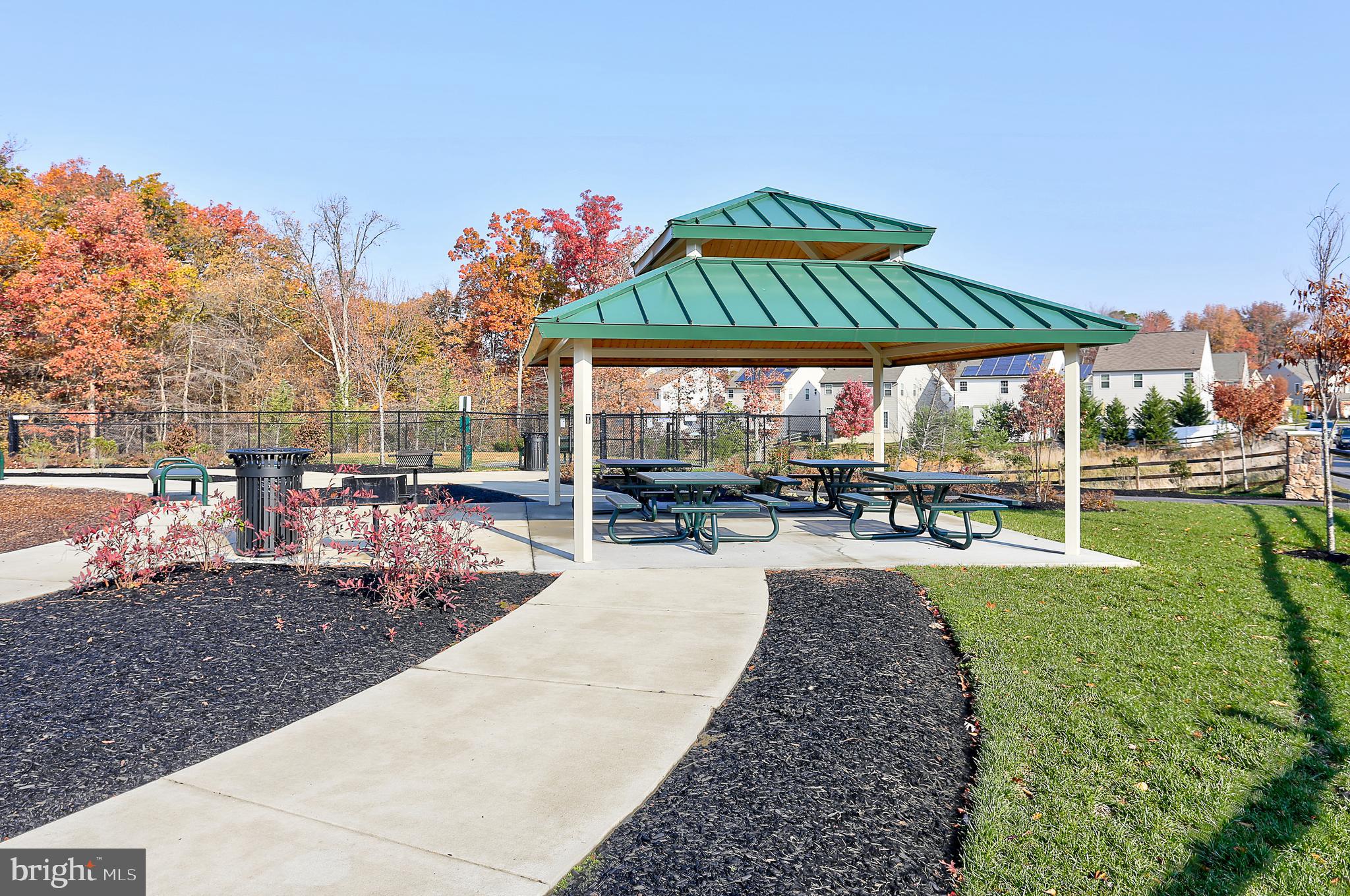 TANYARD SPRINGS - Residential