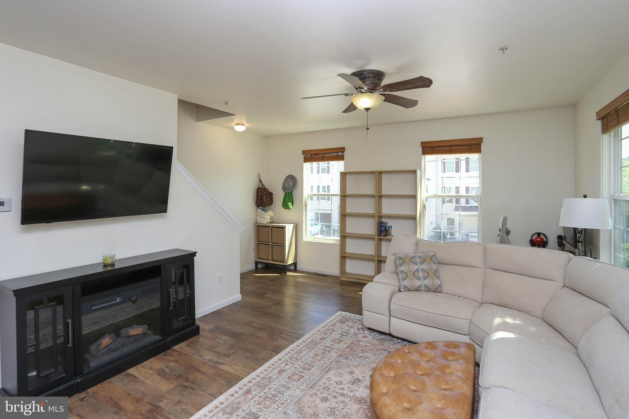 TANYARD SPRINGS - Residential