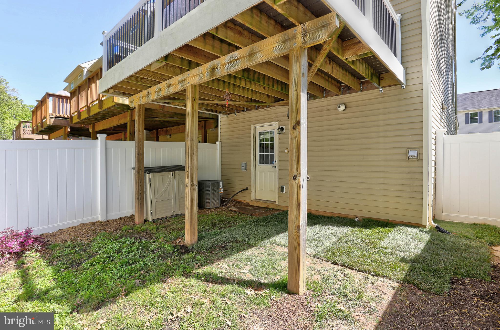 TANYARD SPRINGS - Residential