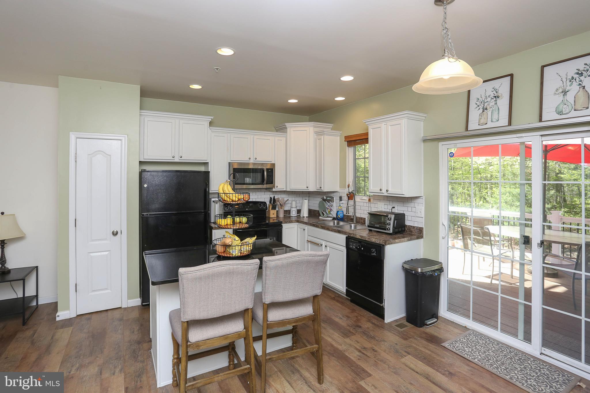 TANYARD SPRINGS - Residential