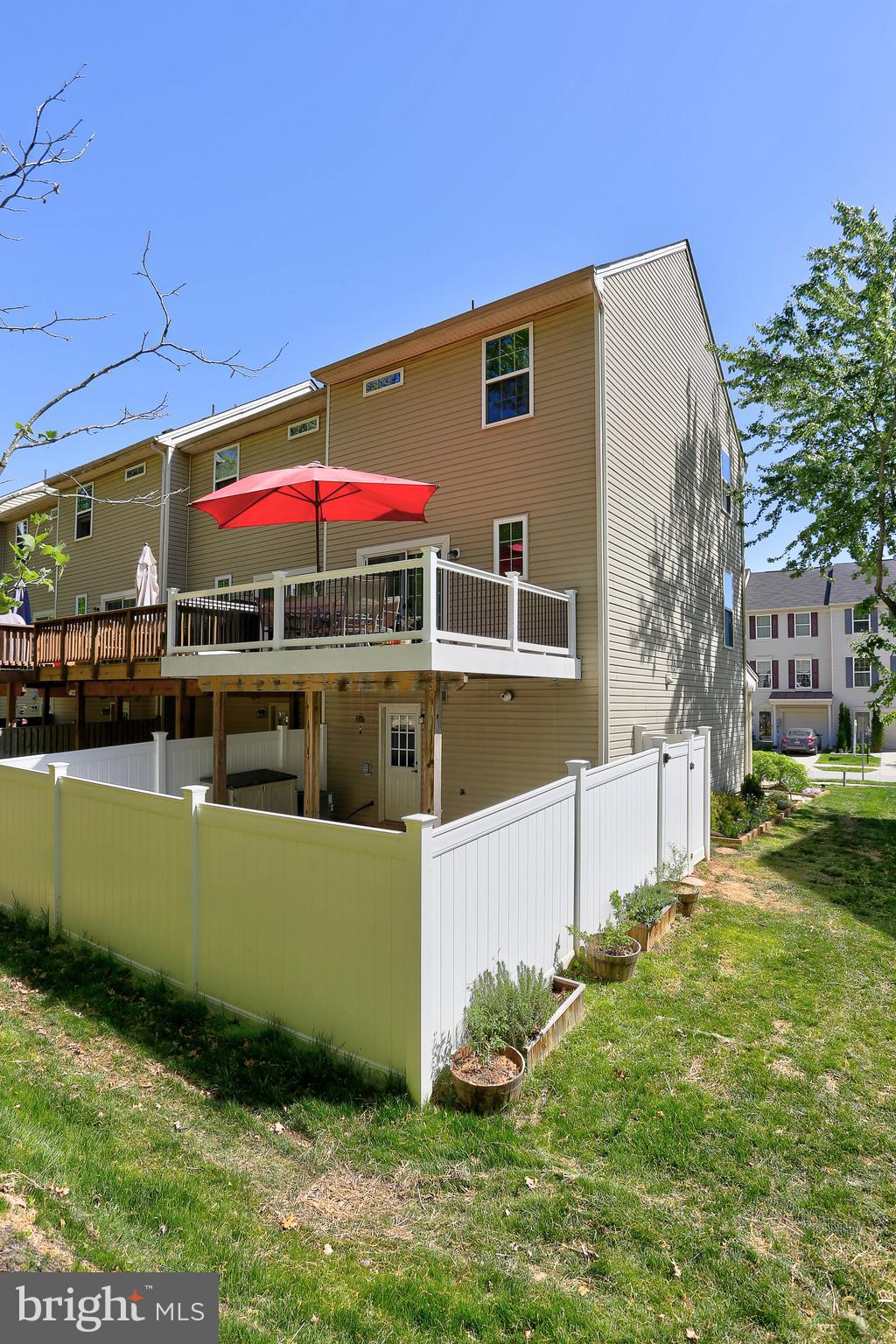 TANYARD SPRINGS - Residential