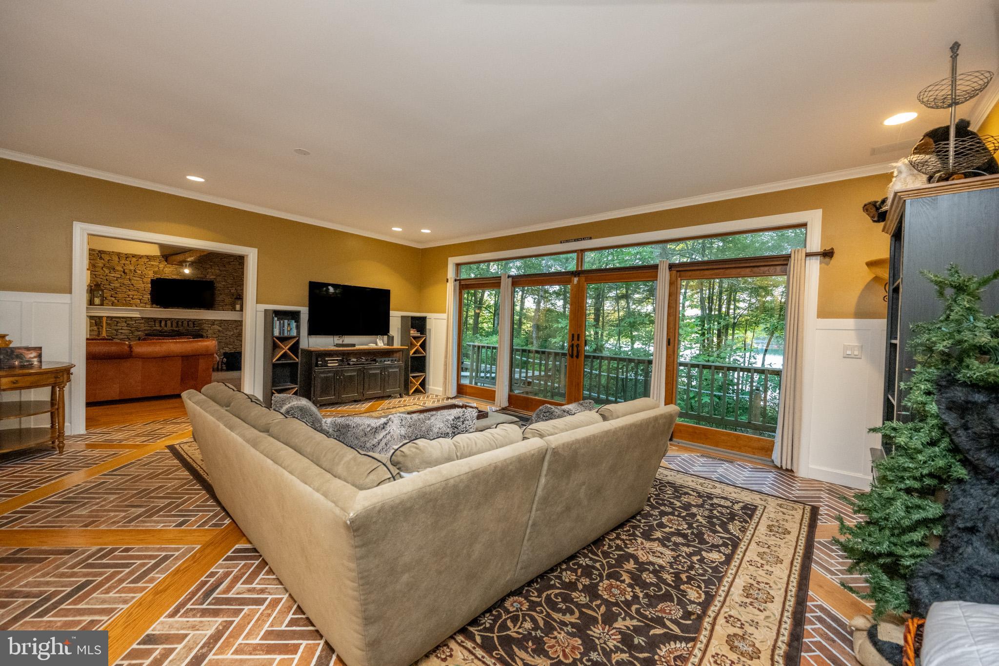 MARSH HILL - Residential