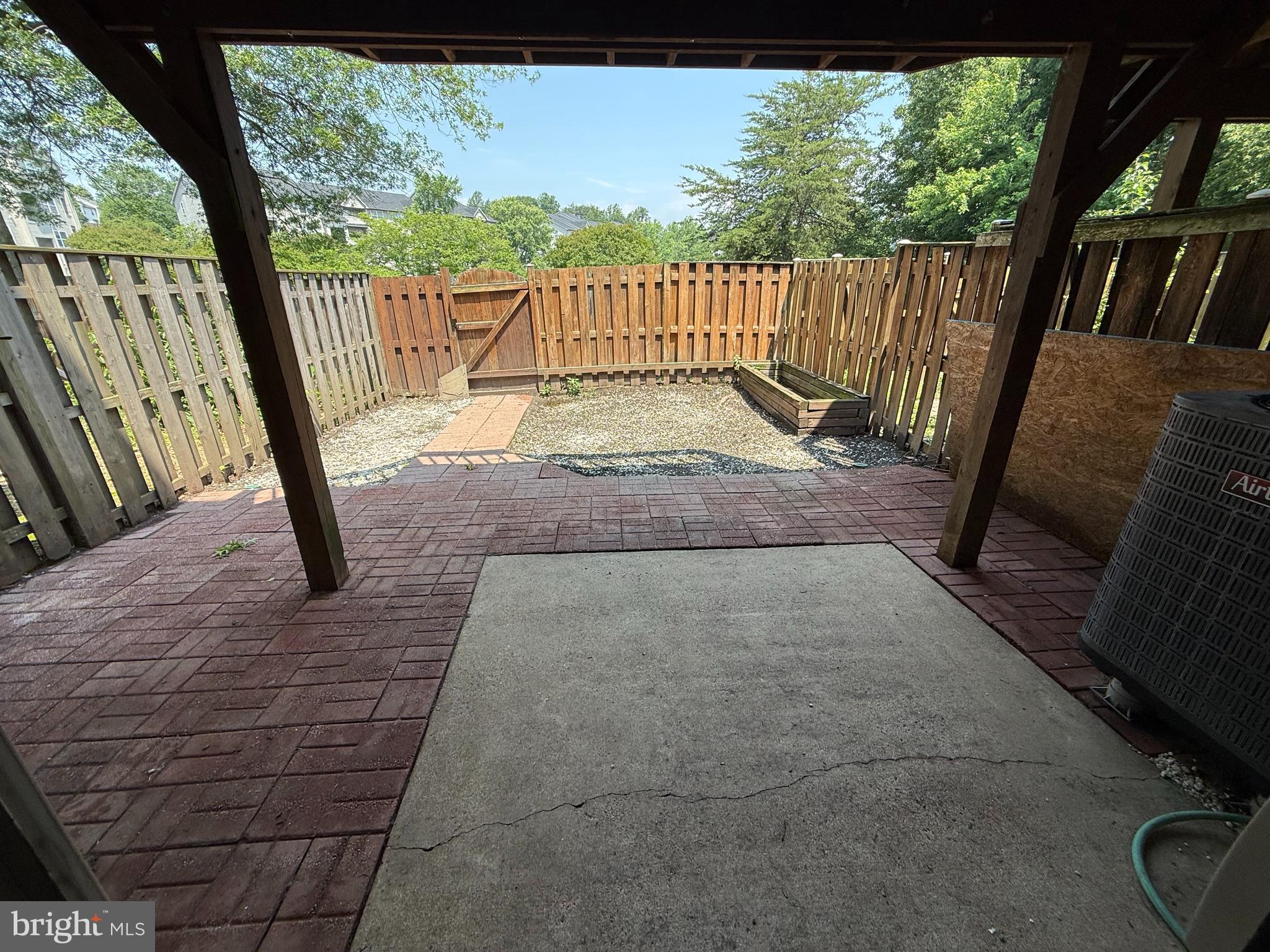 SPRING HILL - Residential Lease