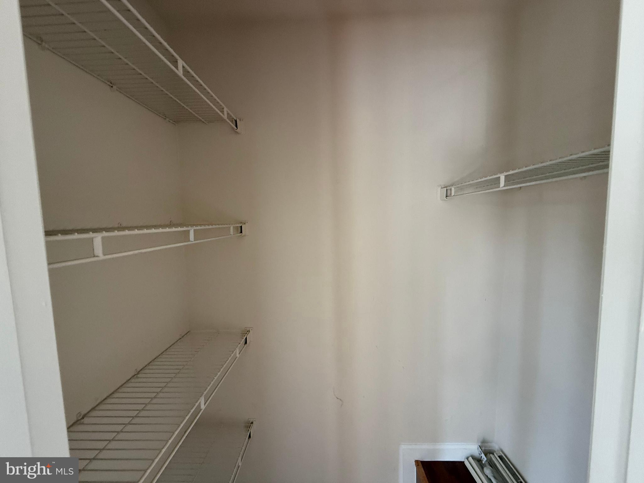 SPRING HILL - Residential Lease