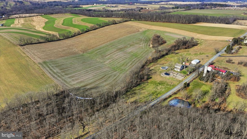 Photo of 304 Valley Road, BERNVILLE, PA 19506 (MLS # PABK2066368)